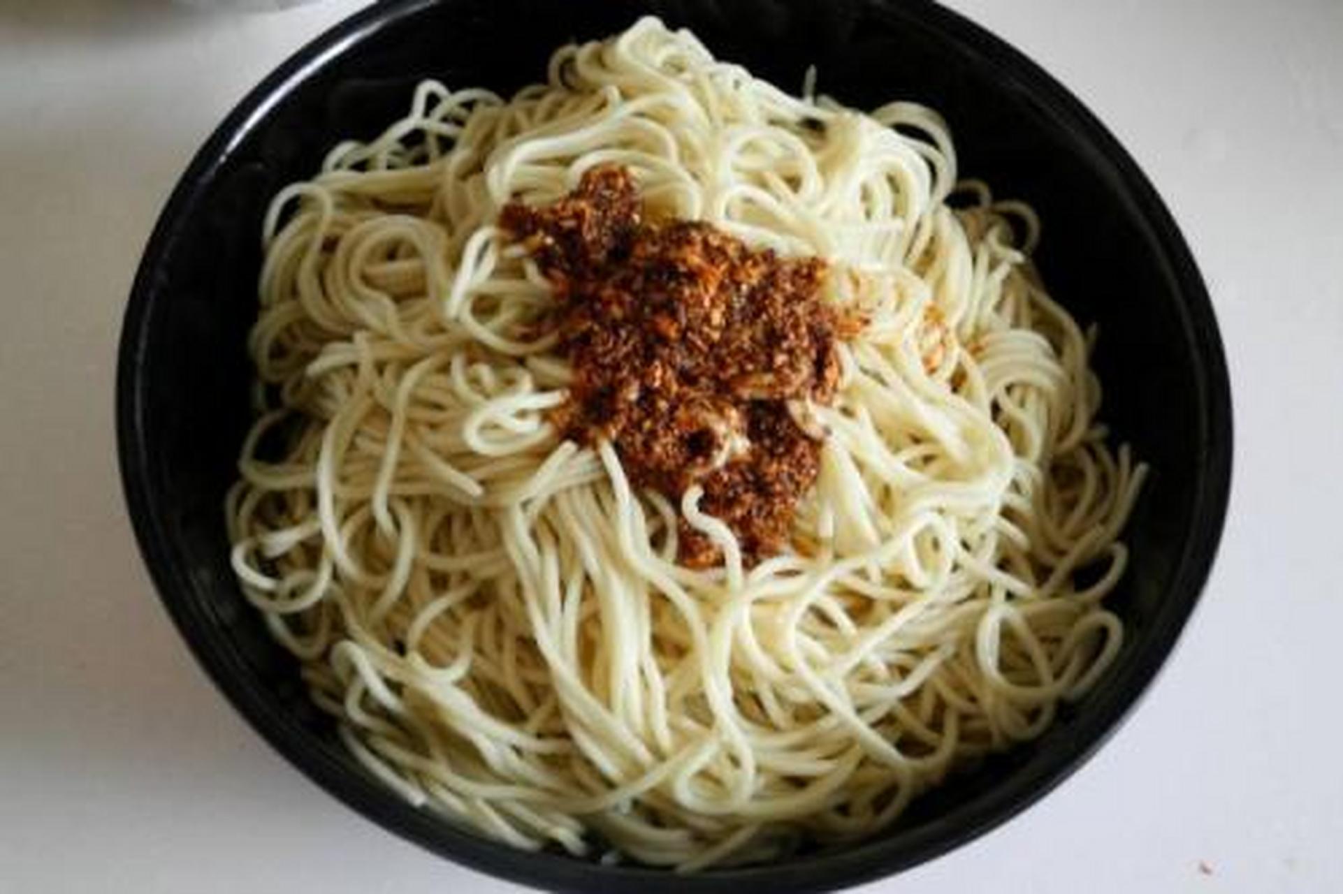 如果平时喜欢吃面食的话,那么就可以去试试涡阳干扣面