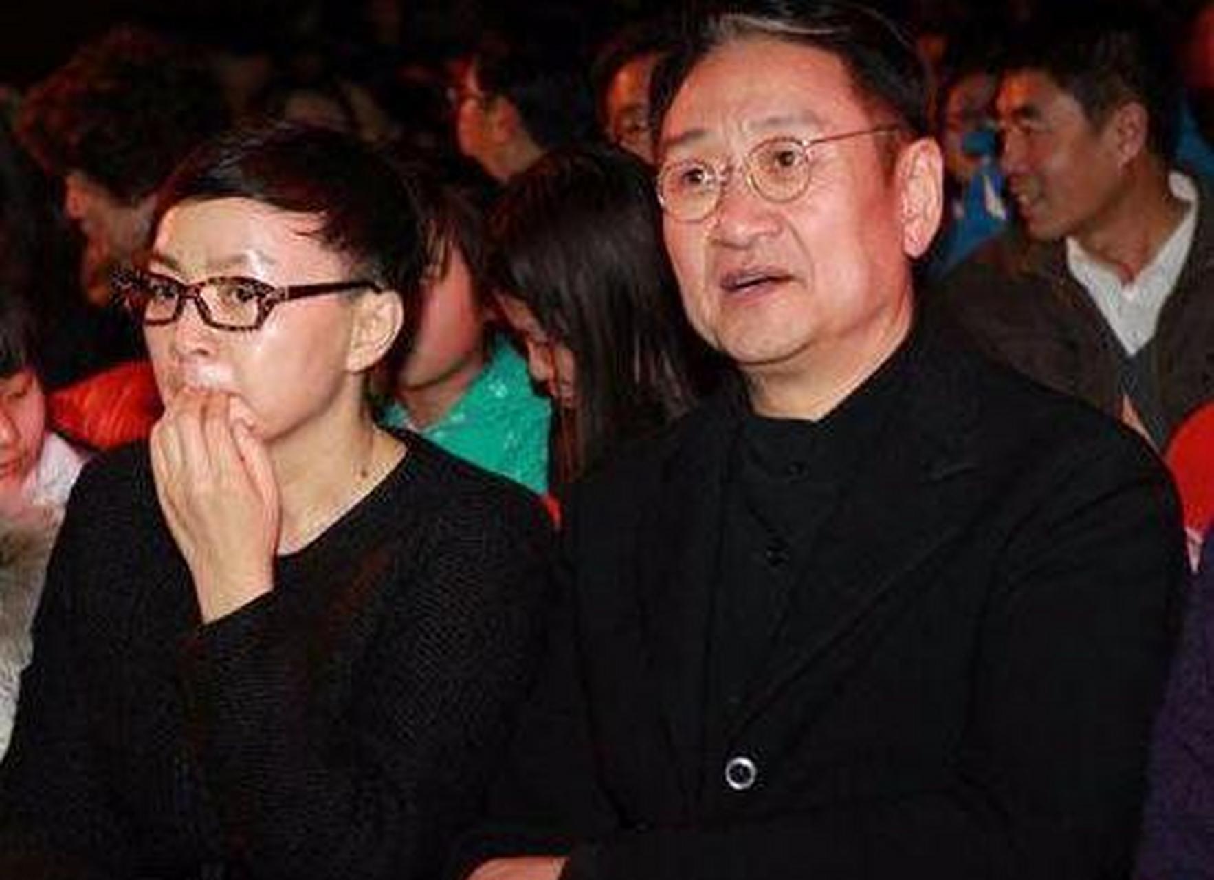 1997年,两位令人艳羡的明星宋丹丹和赵玉吉结成夫妻,他们的相貌搭配得