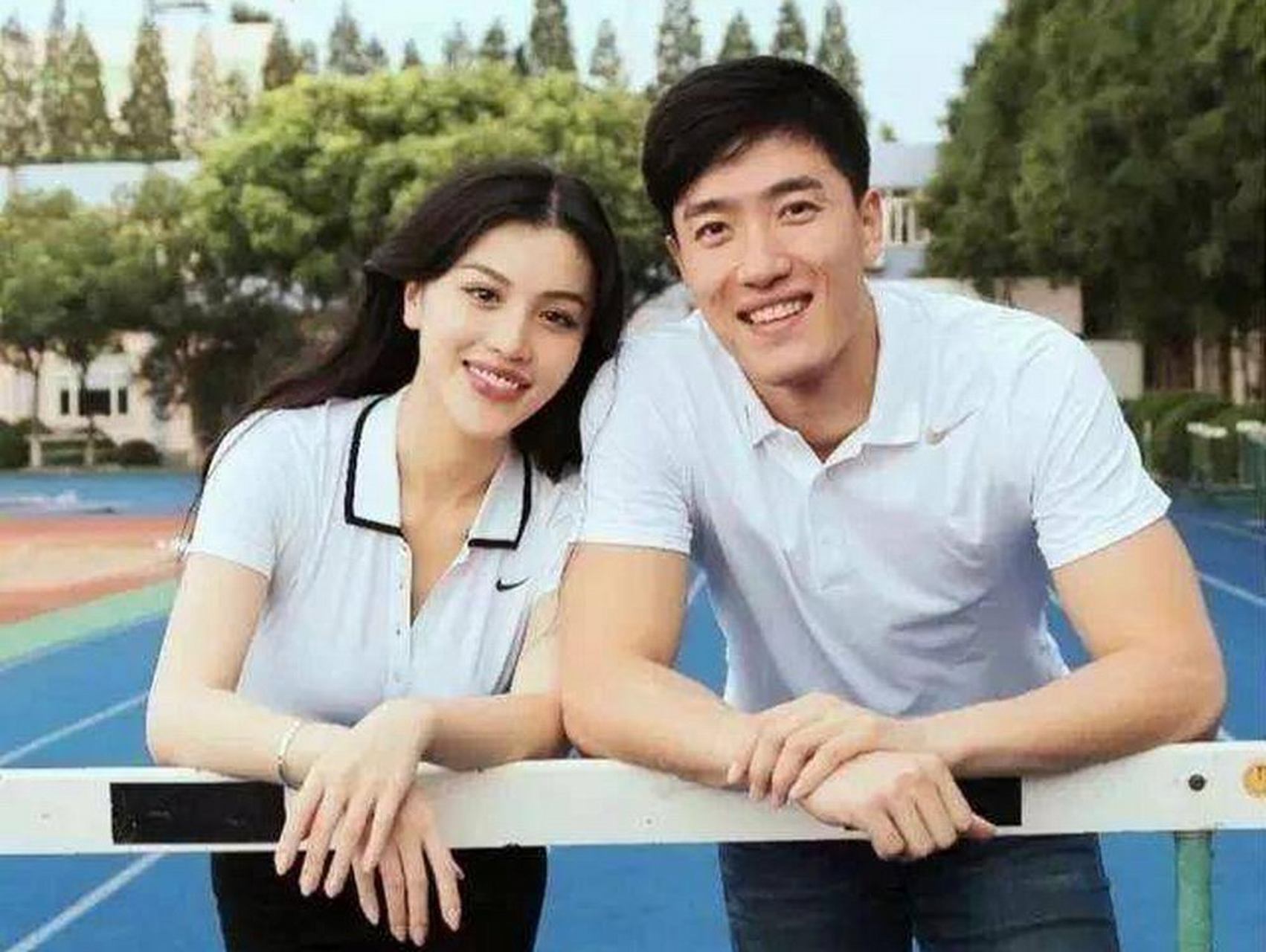 中国飞人刘翔的前妻葛天因参演抗日神剧《一起打鬼子》而备受瞩目.