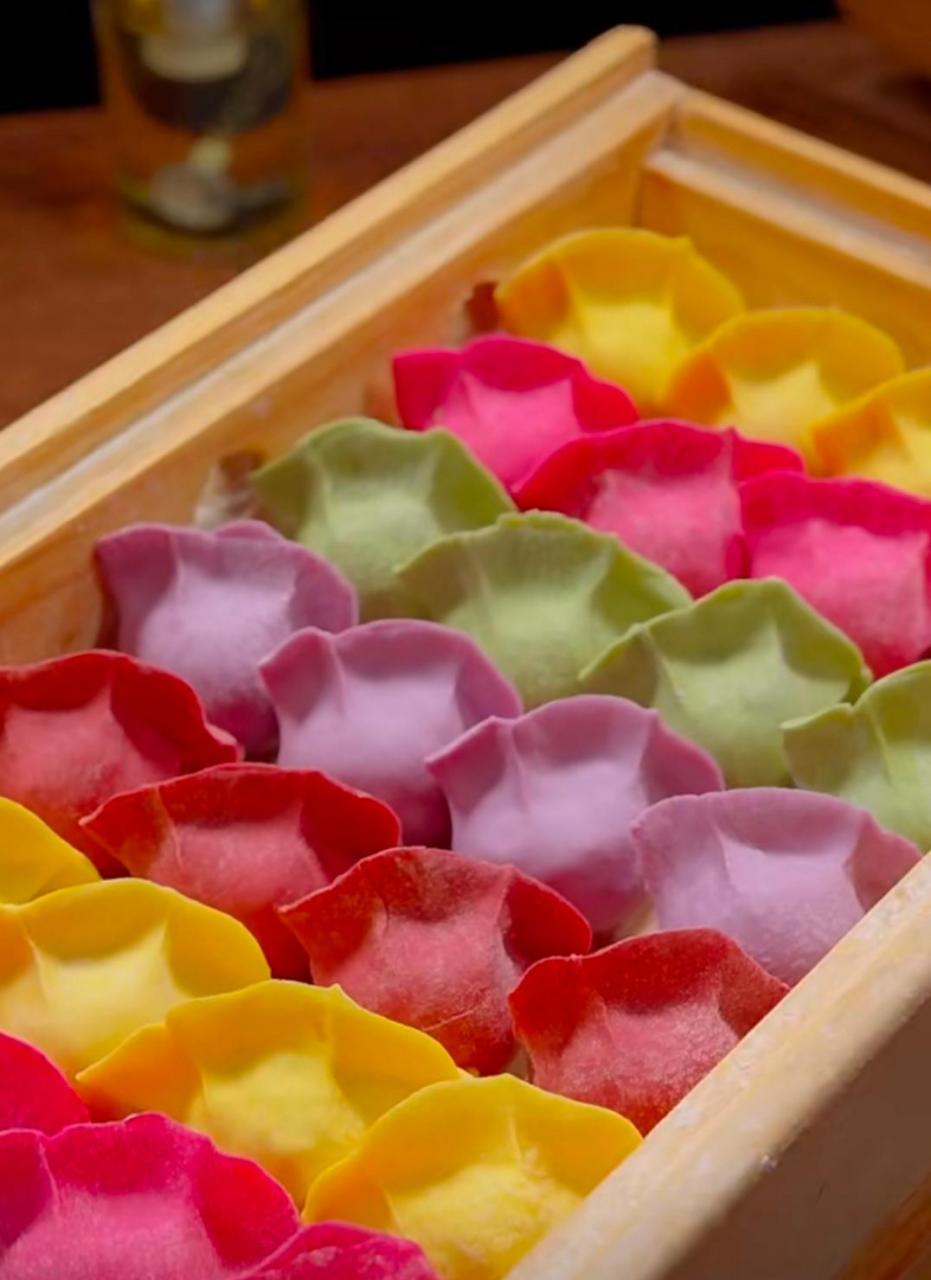 过年一定要吃五彩饺子