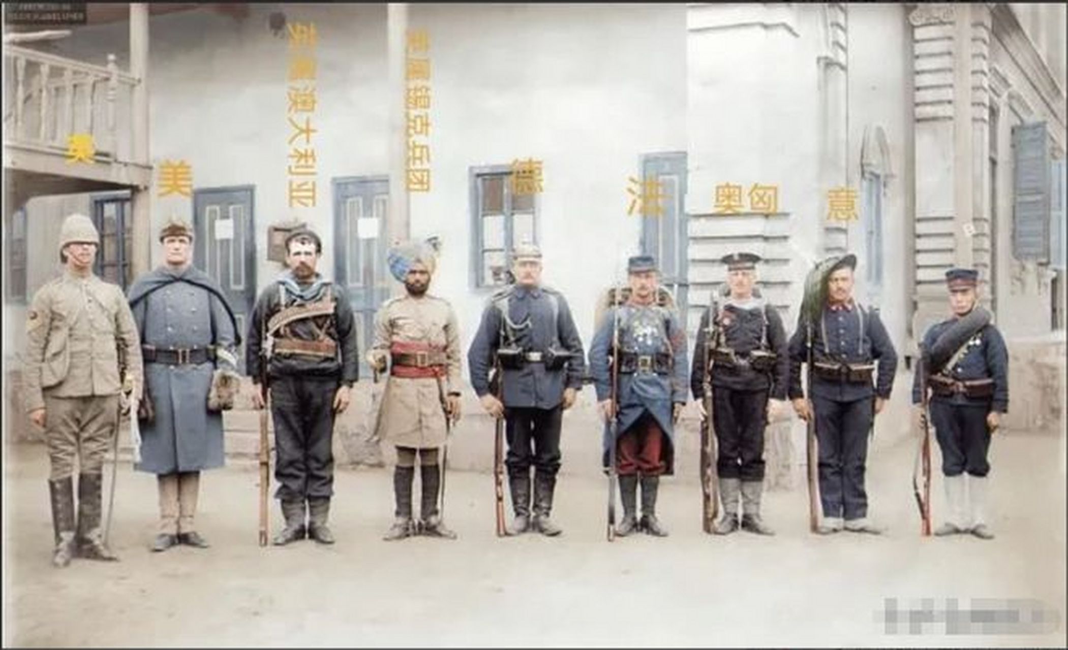 1900年,八国联军入侵中国,此次战争历时不长,但结果残酷.英国摄影师拍