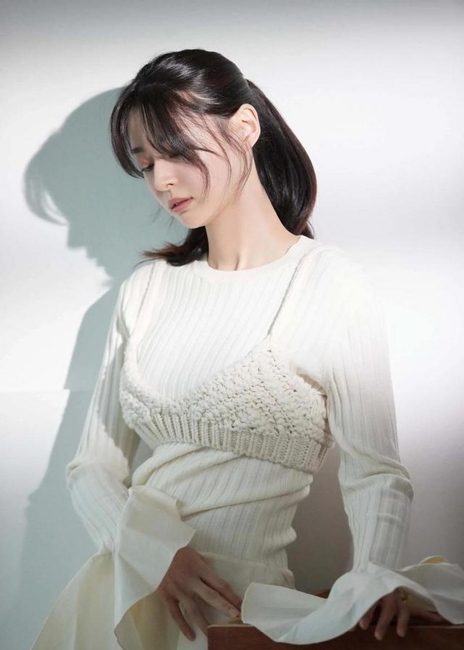 权娜拉,清新靓丽的气质美女,高挑身材,精致外貌,太好看啦