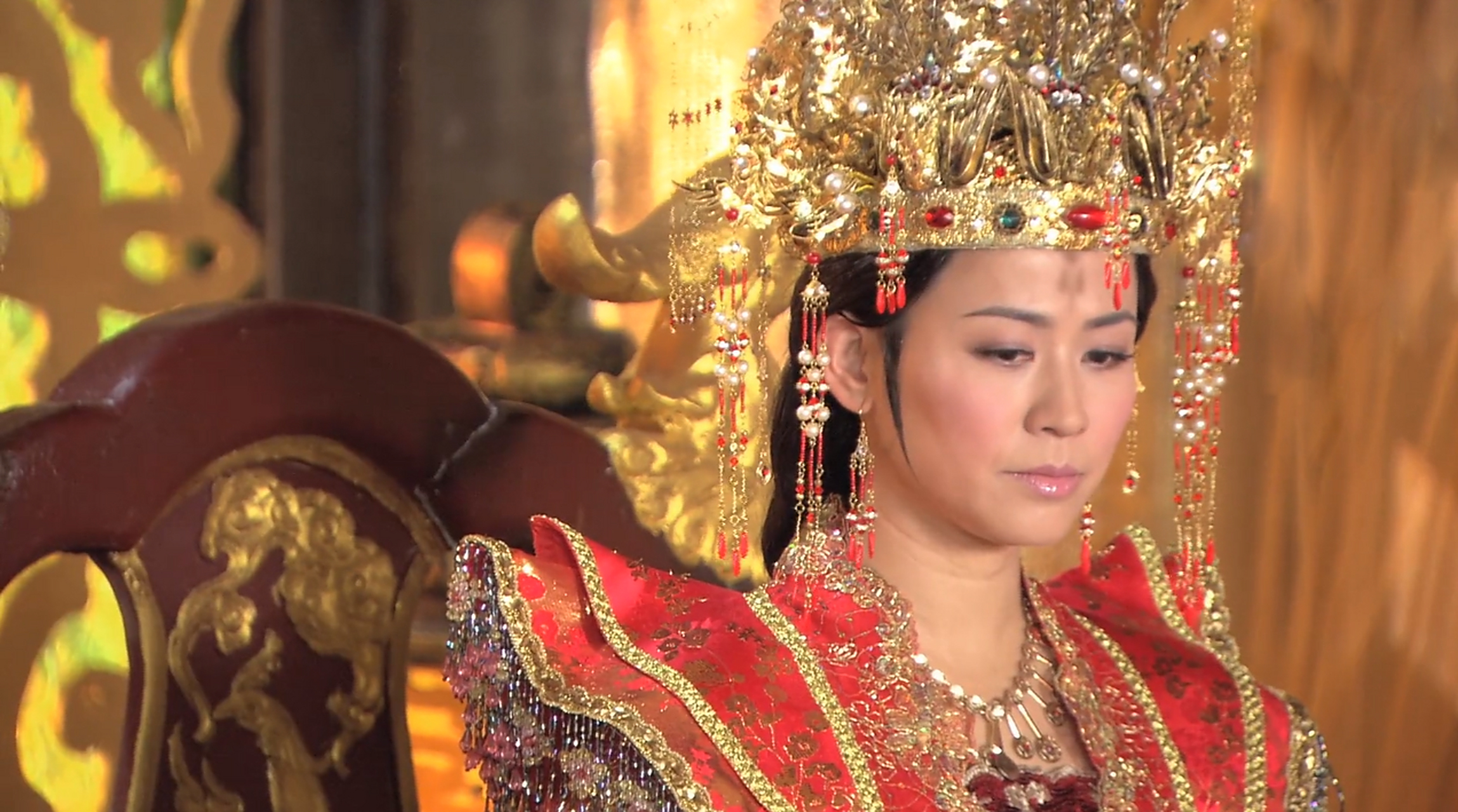 《薛平贵与王宝钏》王宝钏孩子流产了,为何连王金钏和王银钏都没有