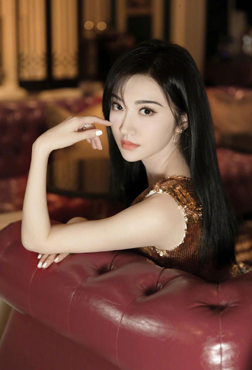 景甜私房写真:前凸后翘,白皙温柔,性感撩人,优雅妩媚!