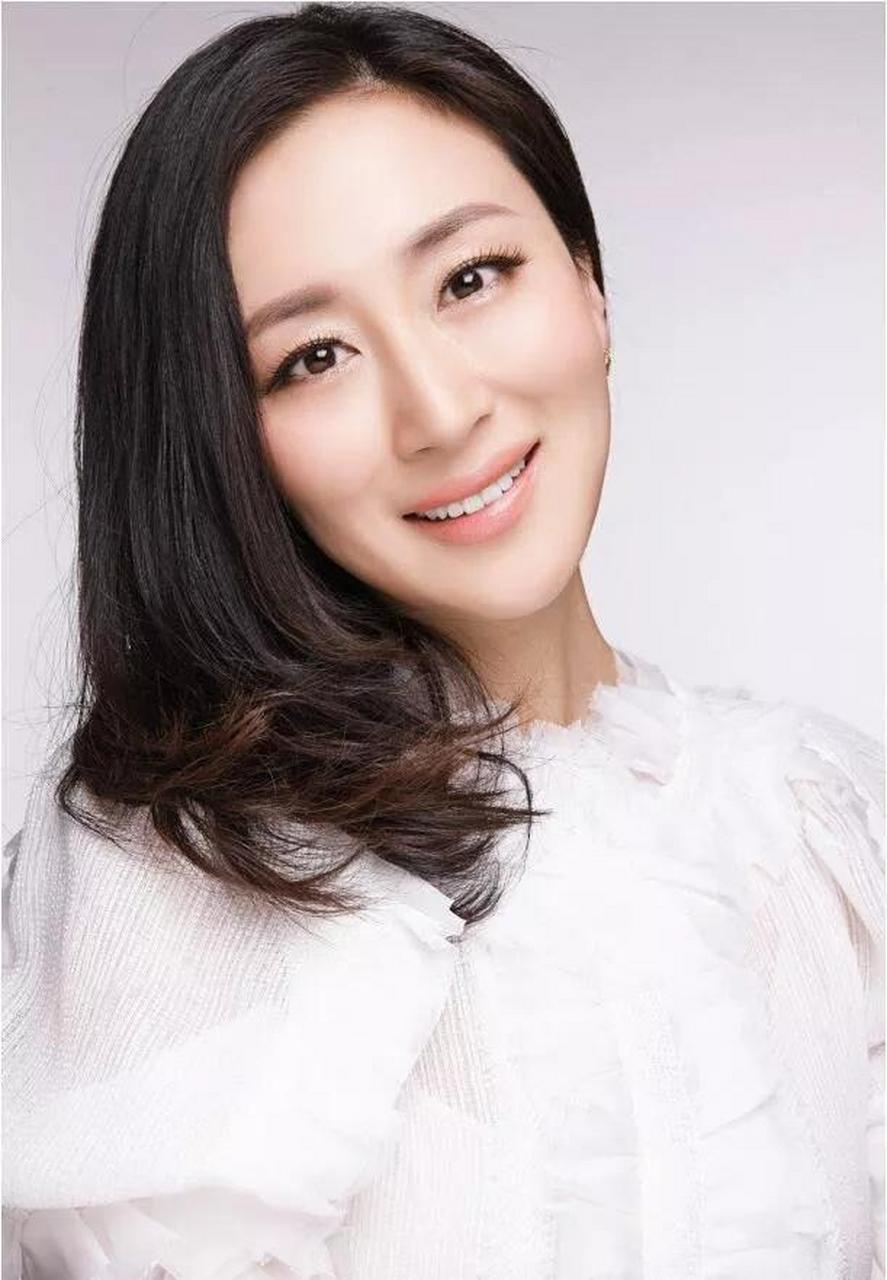 中国女演员石琳美图