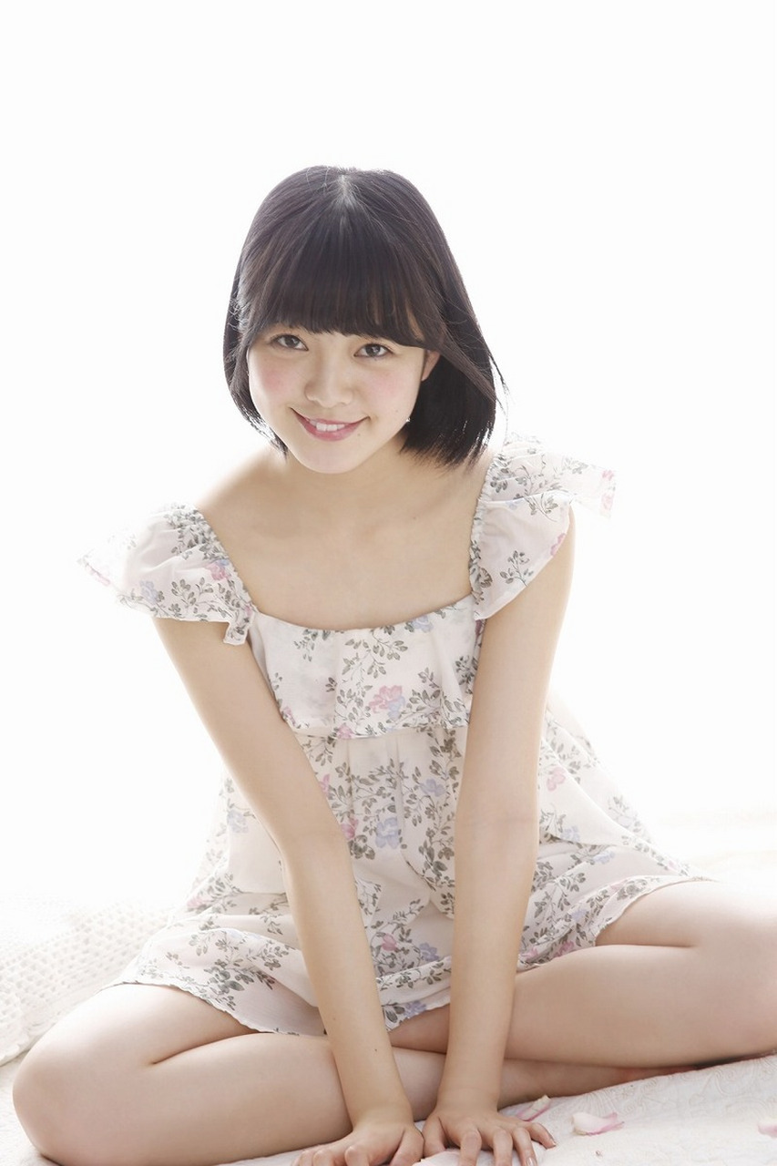 平手友梨奈,日系风格清新唯美写真.