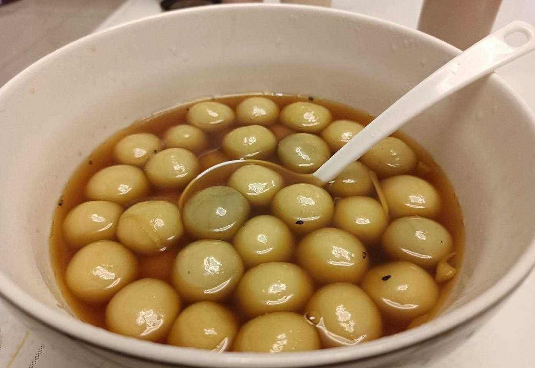 冬至吃什么食物(冬至吃什么食物有含义)