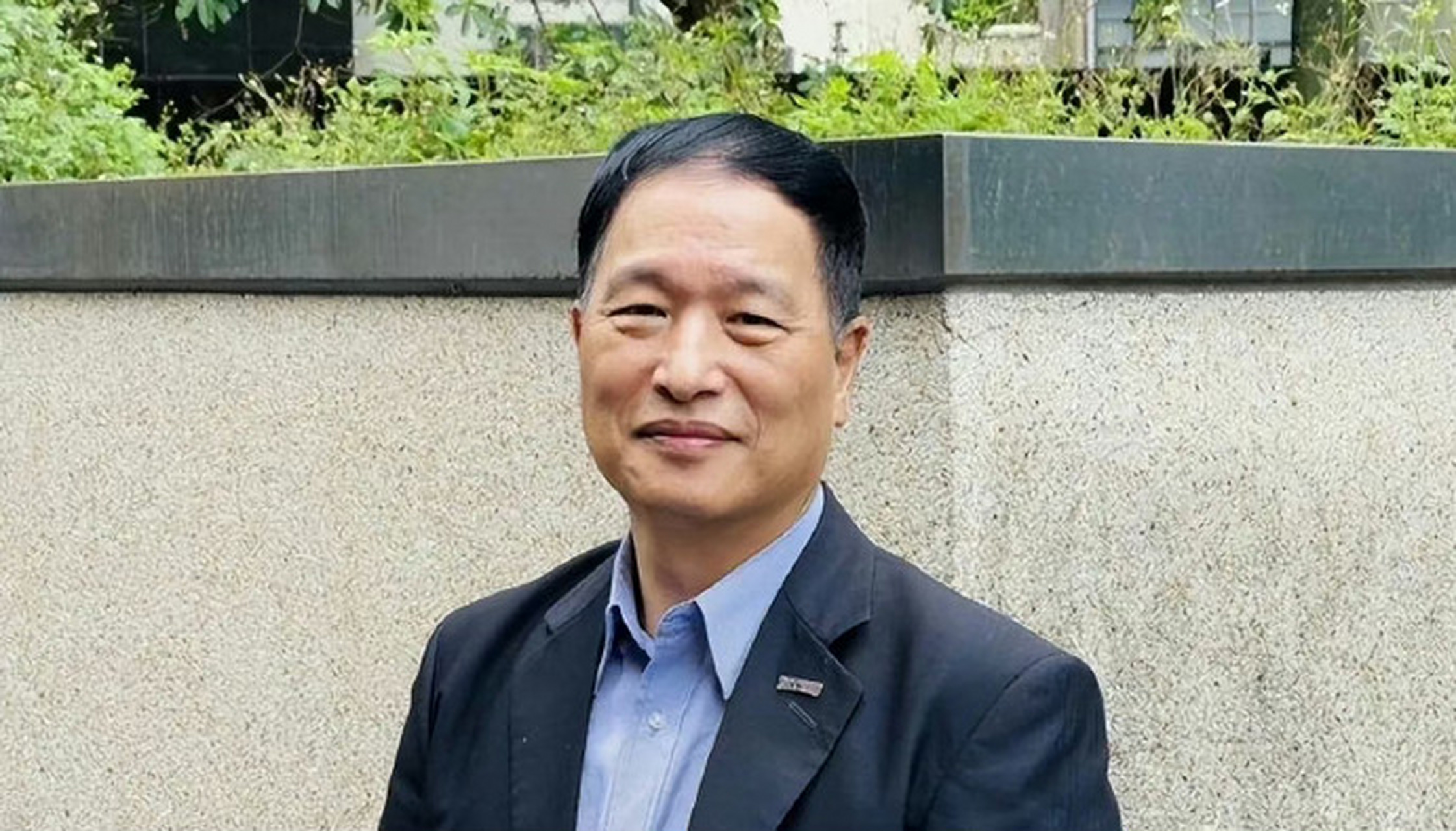 台湾前空军副司令张延廷:由于台湾人口密度大,且地形多是丘陵,山地