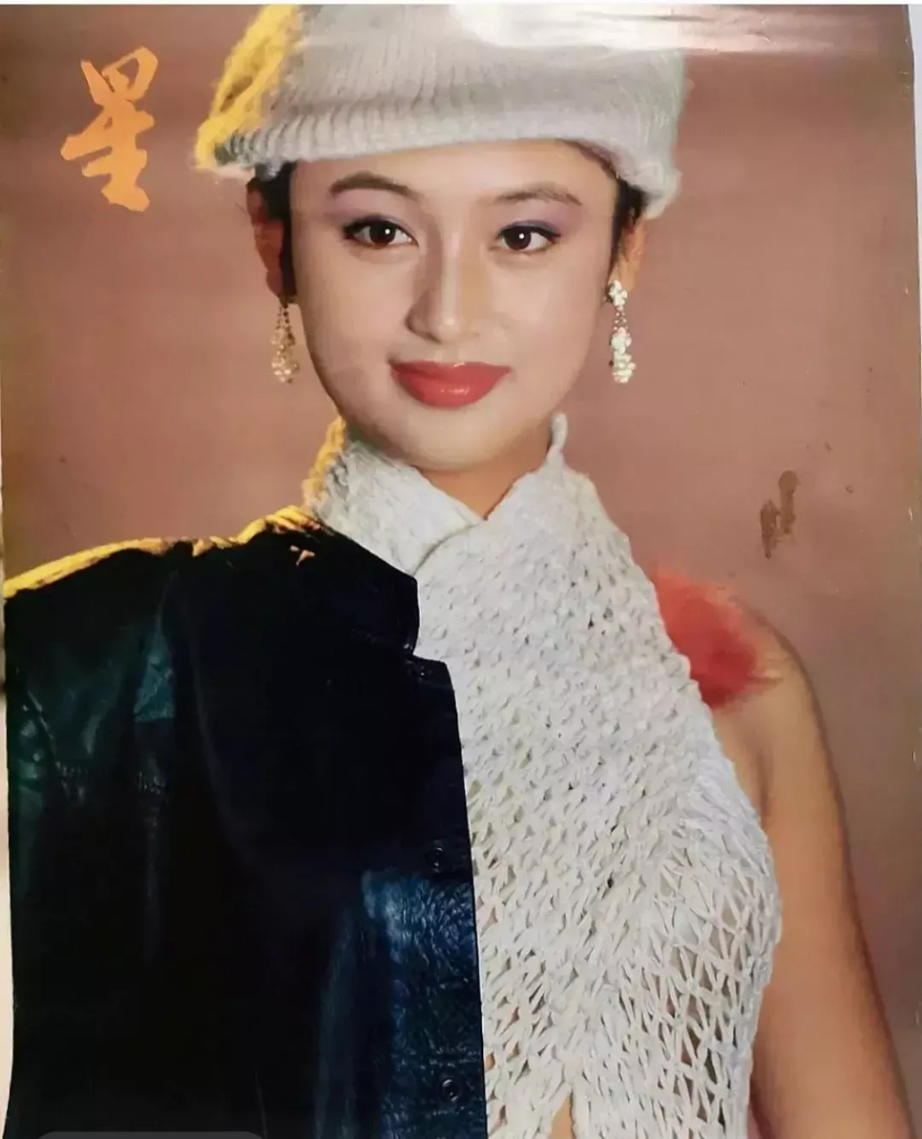 陈红挂历照片,不愧是内陆第一美,古装美人!