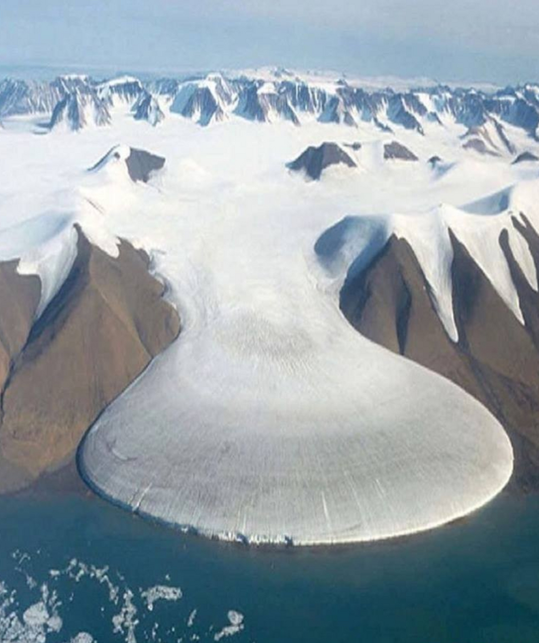 全球美景分享:象脚冰川(elephant foot glacier),格陵兰岛