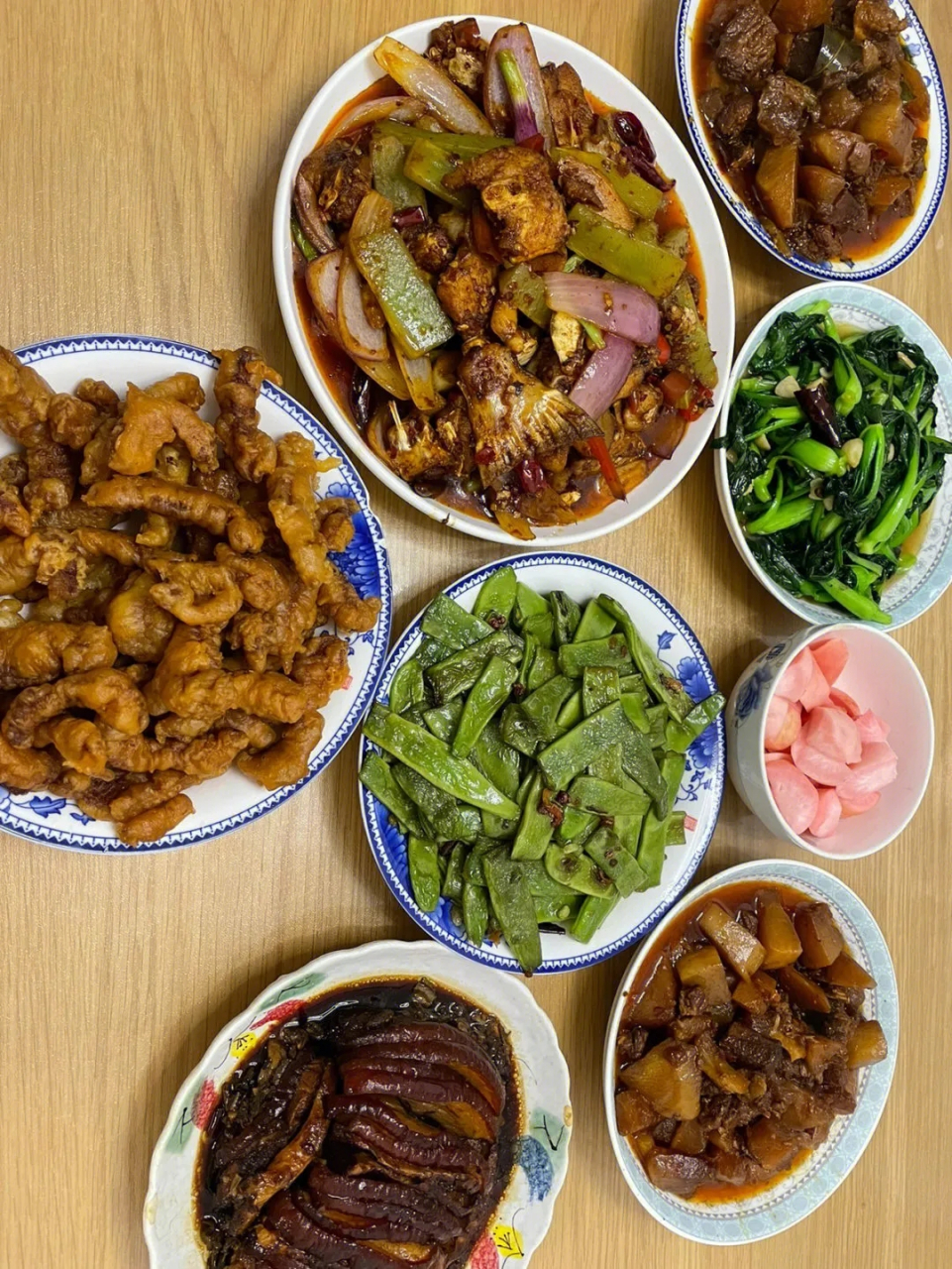 图一,湖北朋友家常菜 图二,山东朋友家常菜 图三,四川朋友家常菜