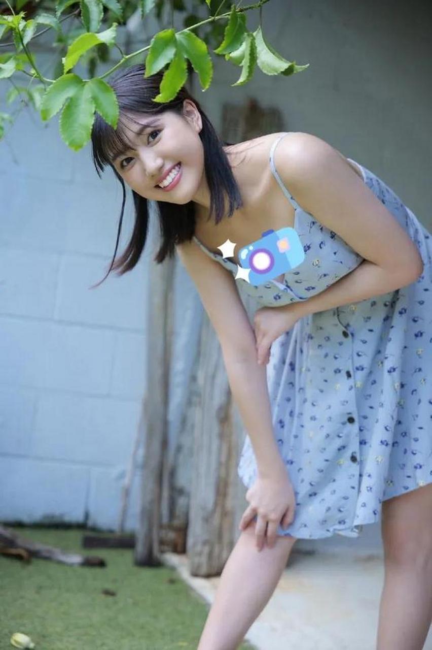 和泉芳怜|日本圆嘟嘟白皙甜美十八岁新人写真模特