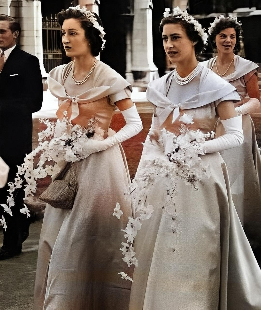 自中世纪以来,王室成员生活奢侈,财富在维多利亚时代达到顶峰.