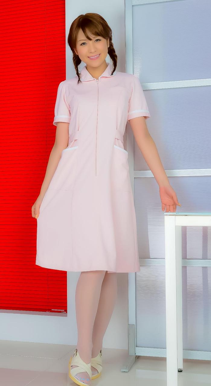 日本超模  立花早纪  护士制服写真,甜美可爱超治愈,性感白丝让人上头
