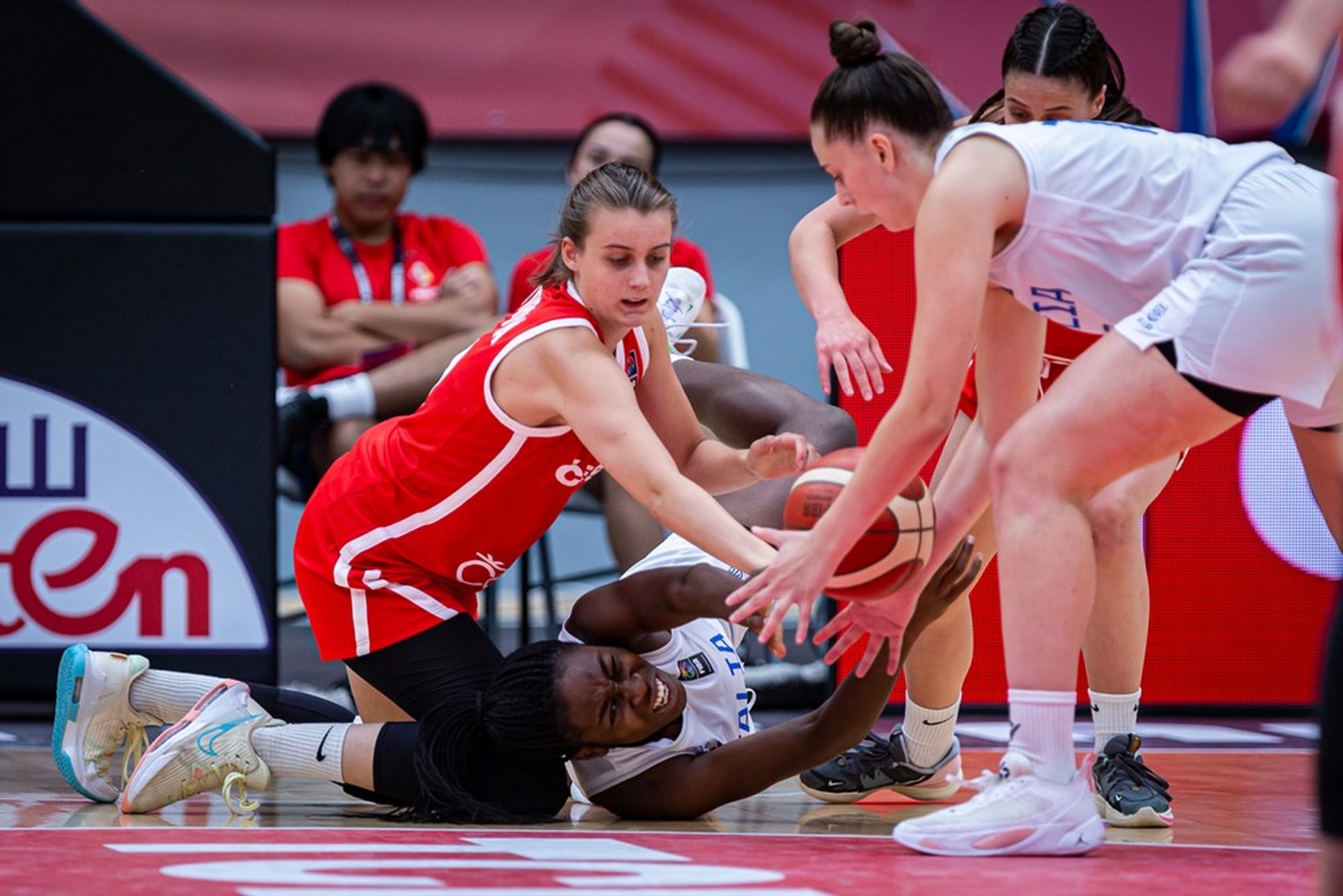u19女篮世界杯-捷克女篮战胜意大利女篮率先晋级8强  北京时间7月19日
