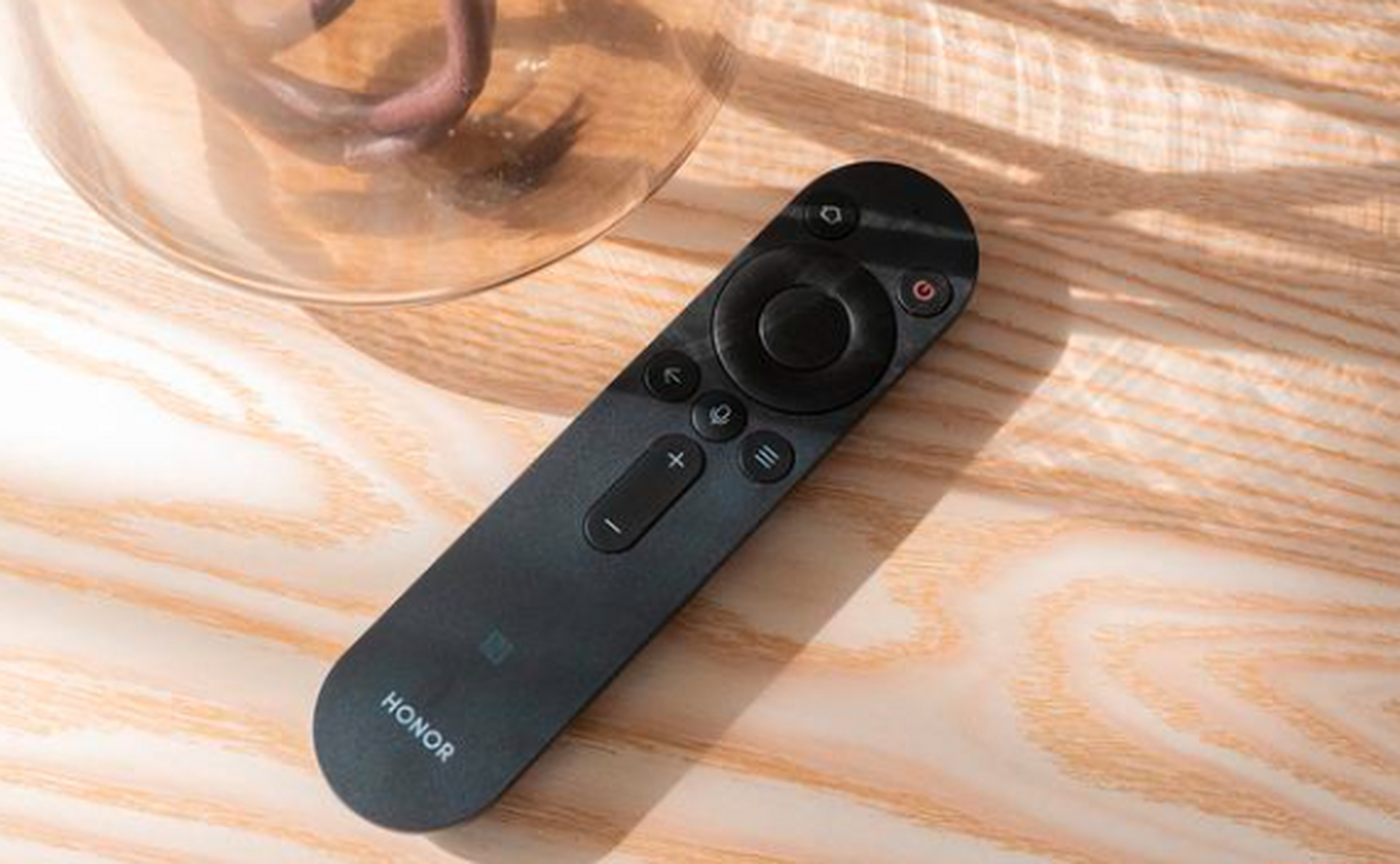 如果你使用过荣耀智慧屏,x1 应该是很容易上手的.更低的售价并没有为