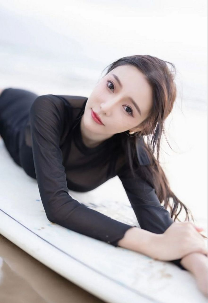 泳装# #泳装美女# #火辣妩媚泳装秀# #性感泳装# #御姐# #温柔御姐