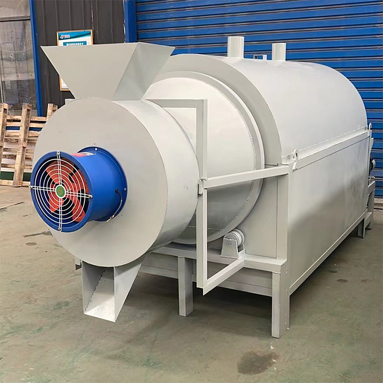 就用这种多功能滚筒式烘干机,能烘干粮食,有机肥,木屑,河沙以及各种