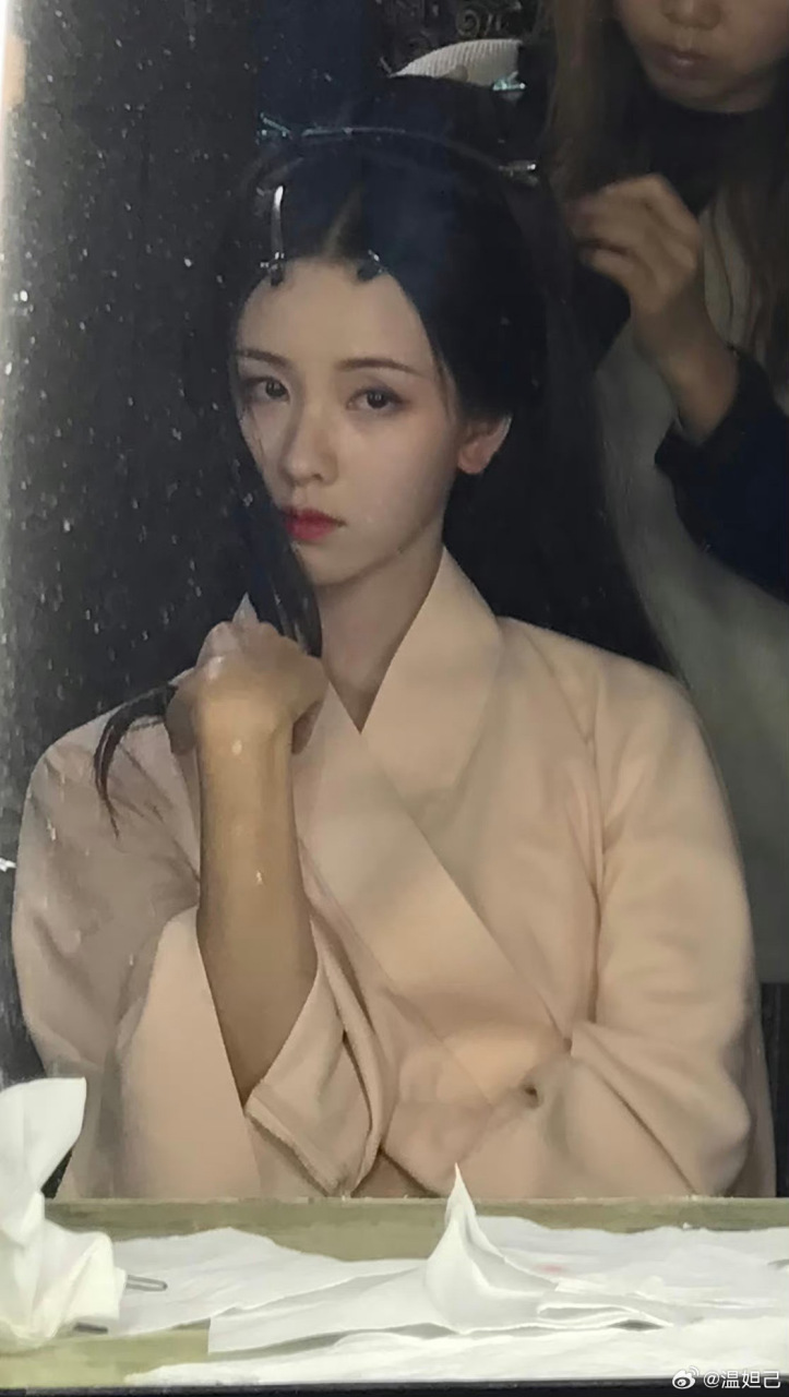 浣溪沙时期的陈都灵也好漂亮啊 67#陈都灵