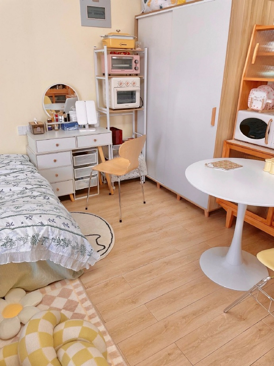 小姐姐30平米的单身公寓,太温馨了.