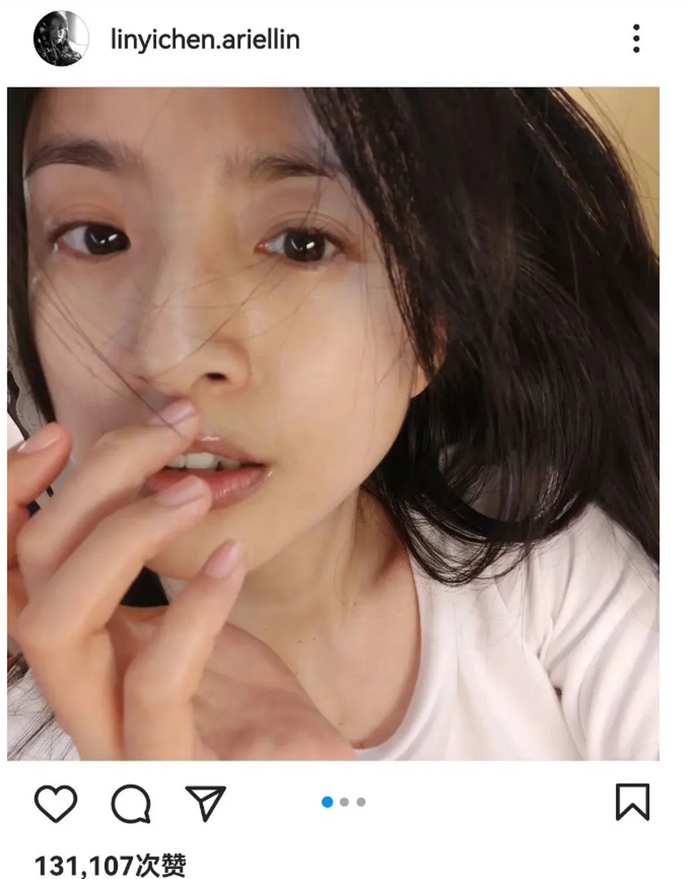 林依晨晒素颜自拍纪念自己40岁生日.