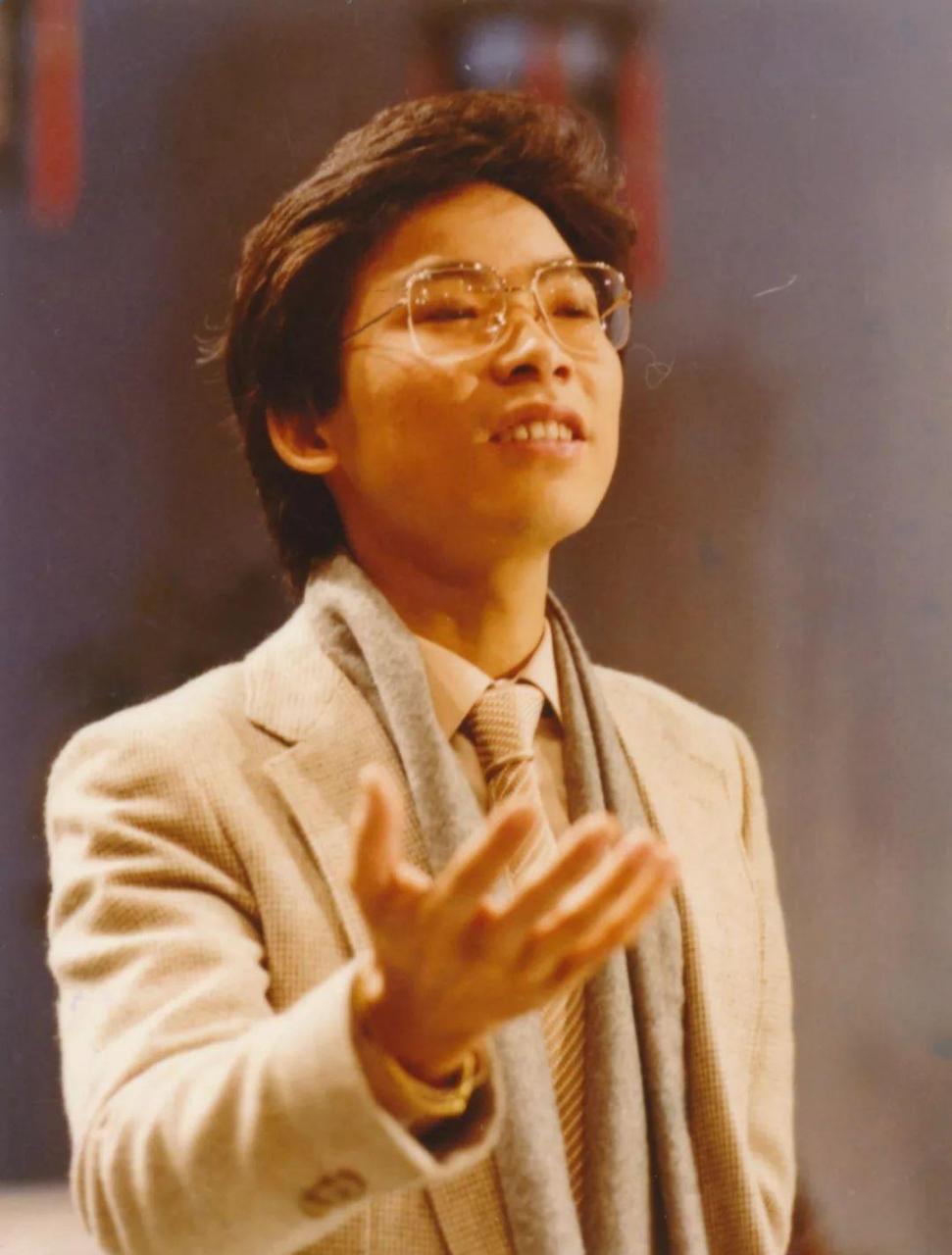 "  一次通话,彻底改变了张明敏的人生轨迹.