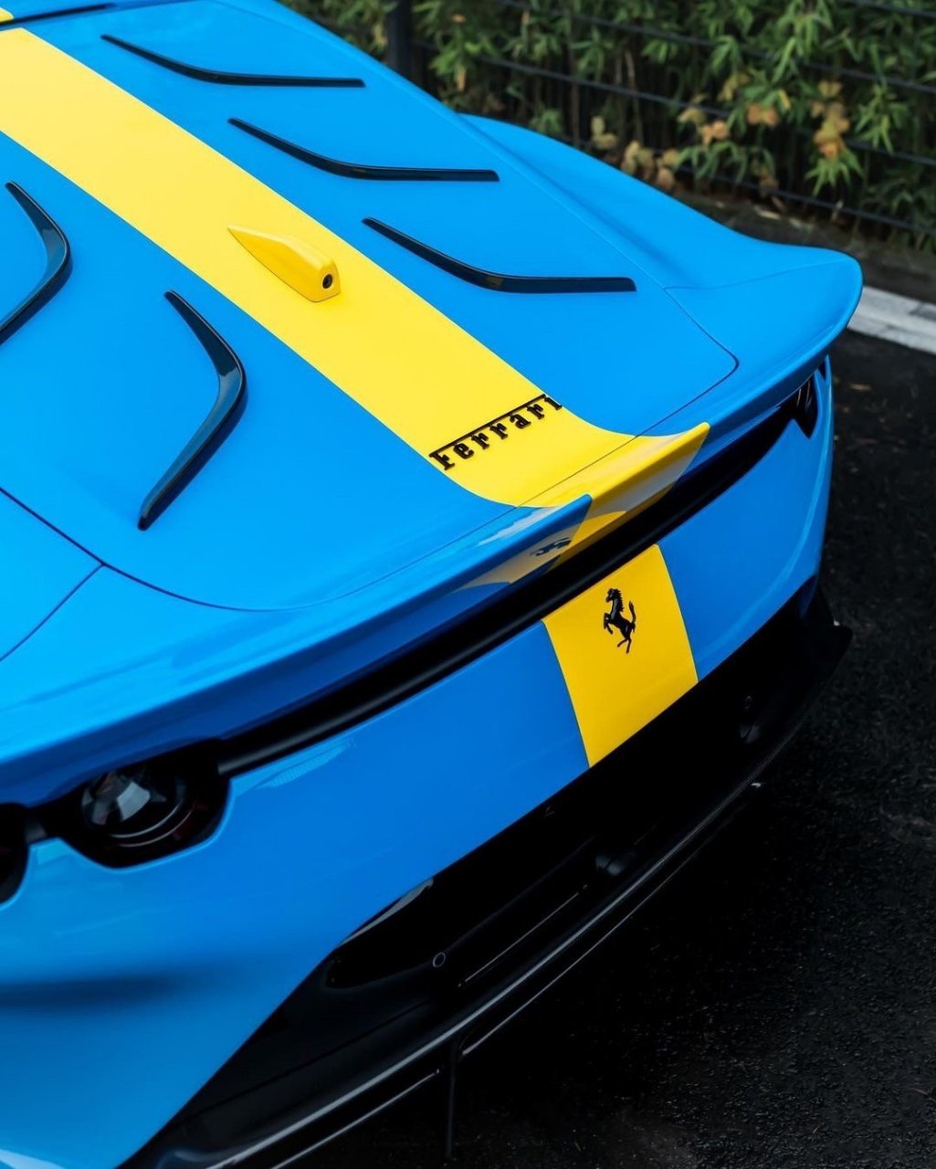 tailor made 812 competizionebased on the 250gto #法拉利812##car