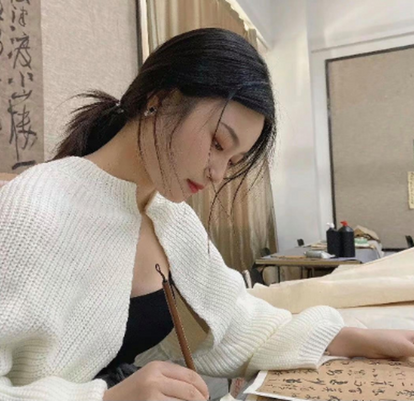 书香,就是女人的最好气息