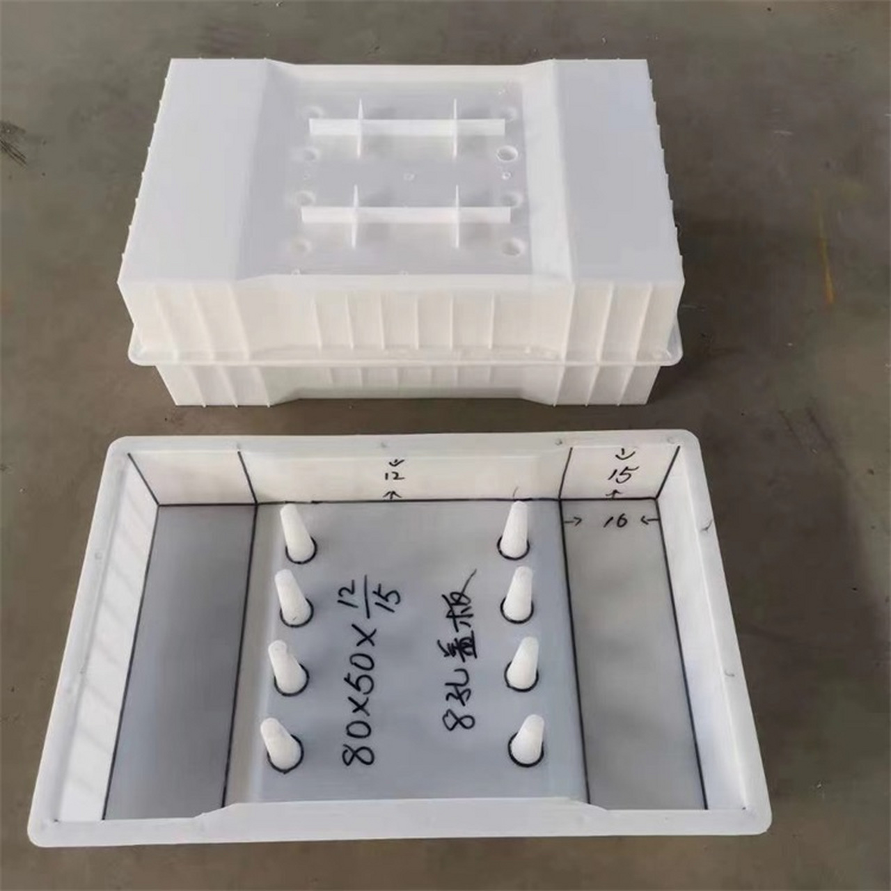 盖板塑料模具##塑料水沟盖板模具#  #水泥沟盖板模具加工厂家# 塑料