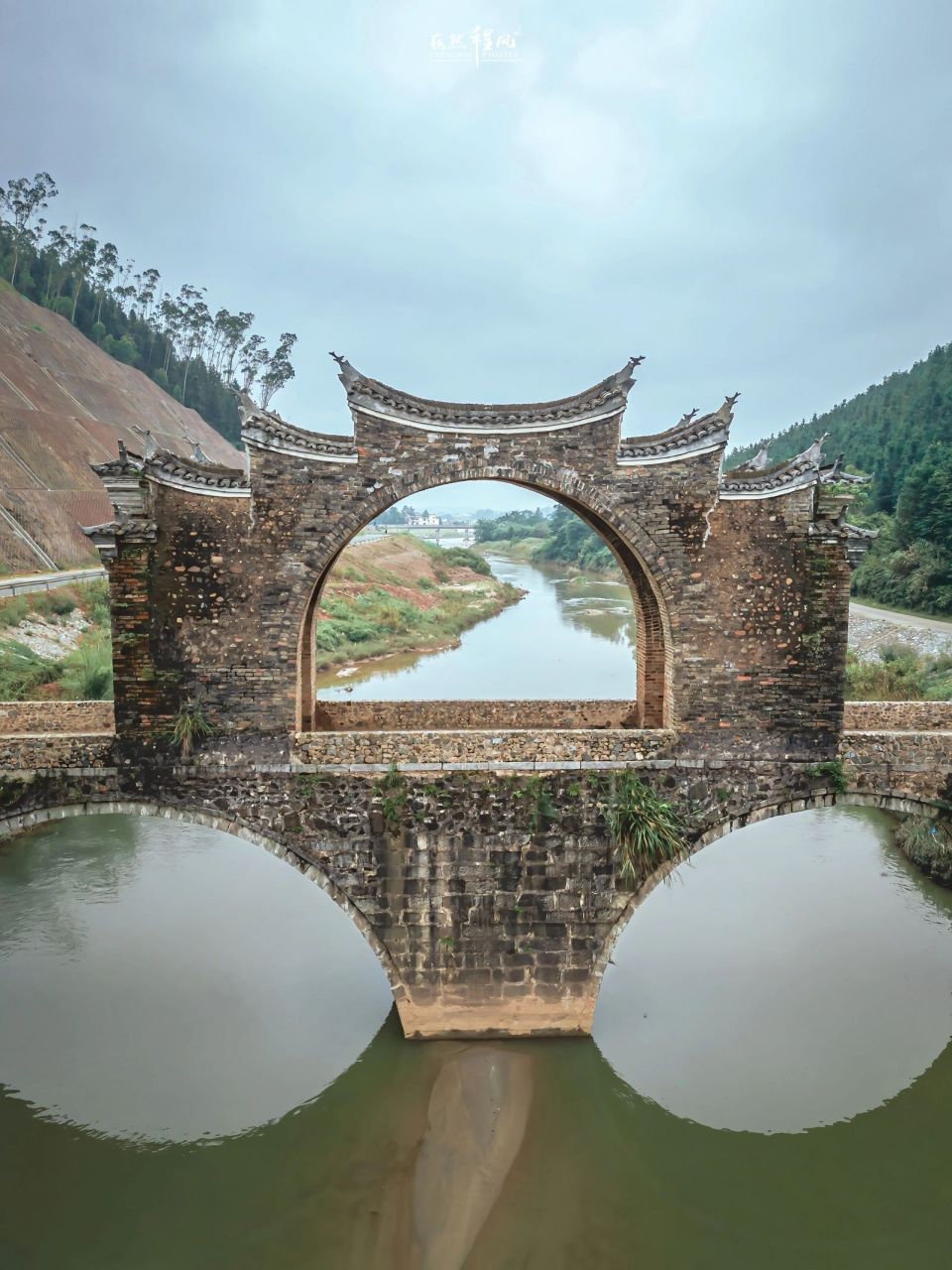 赣州太平桥  | 屹立百年的清代客家古廊桥 太平桥位于江西省赣州市