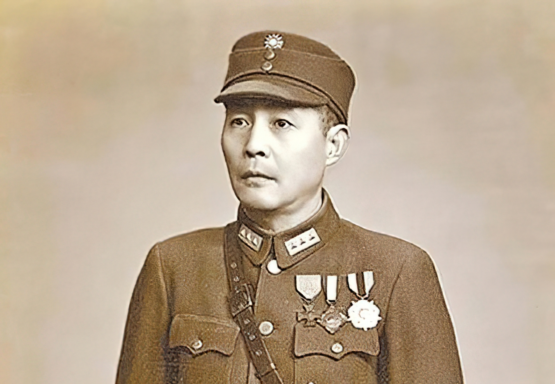 钱大钧曾是老蒋的"八大金刚"之一,也是国民党元老,他还是戴笠的上司