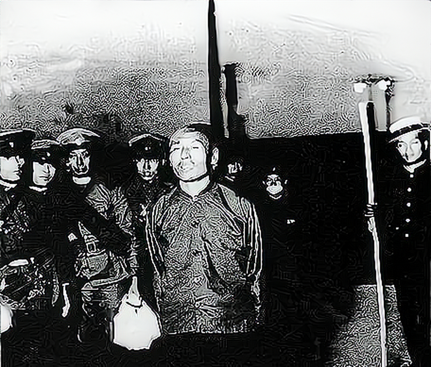 1932年5月,本溪连山关的日军守备队的大队长板津,得到消息,邓铁梅带领