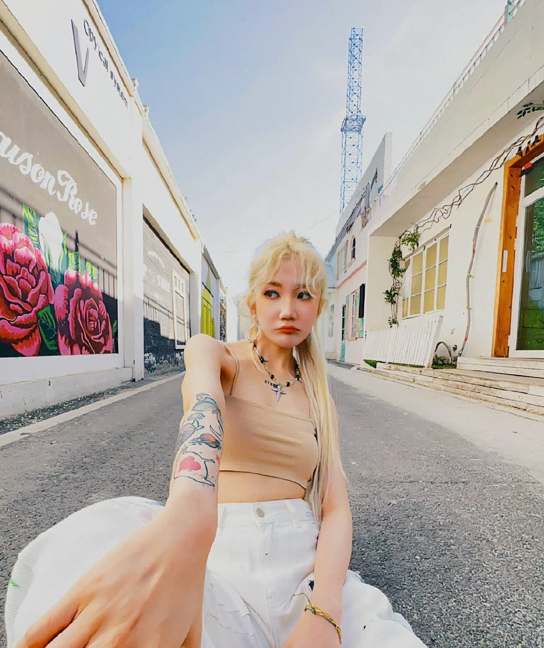 说唱歌手乃万加入西安nous厂牌!派克特亲自邀请!