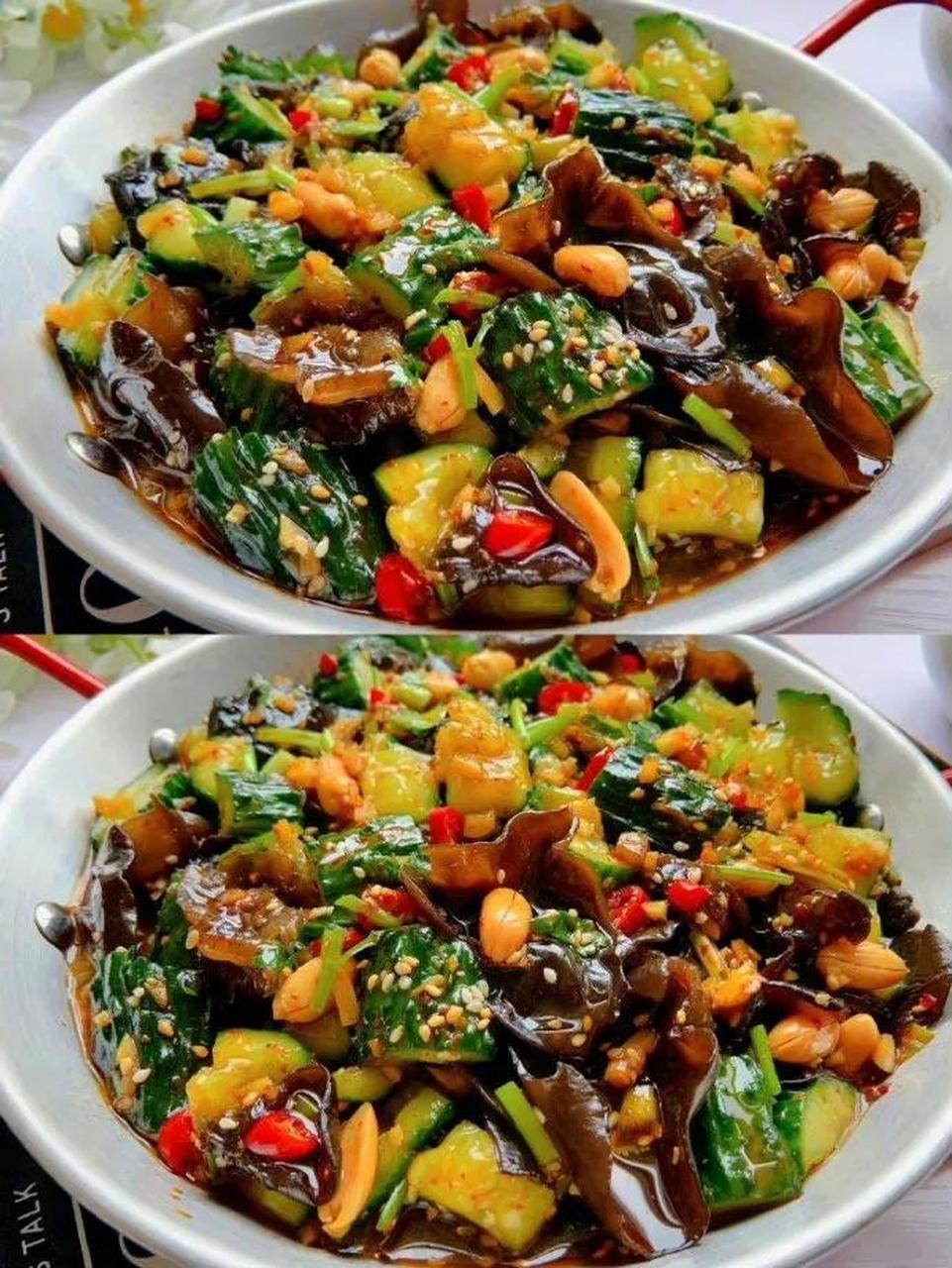 夏天少不了的木耳拌黄瓜解腻爽口开胃!cr;紫色浪漫