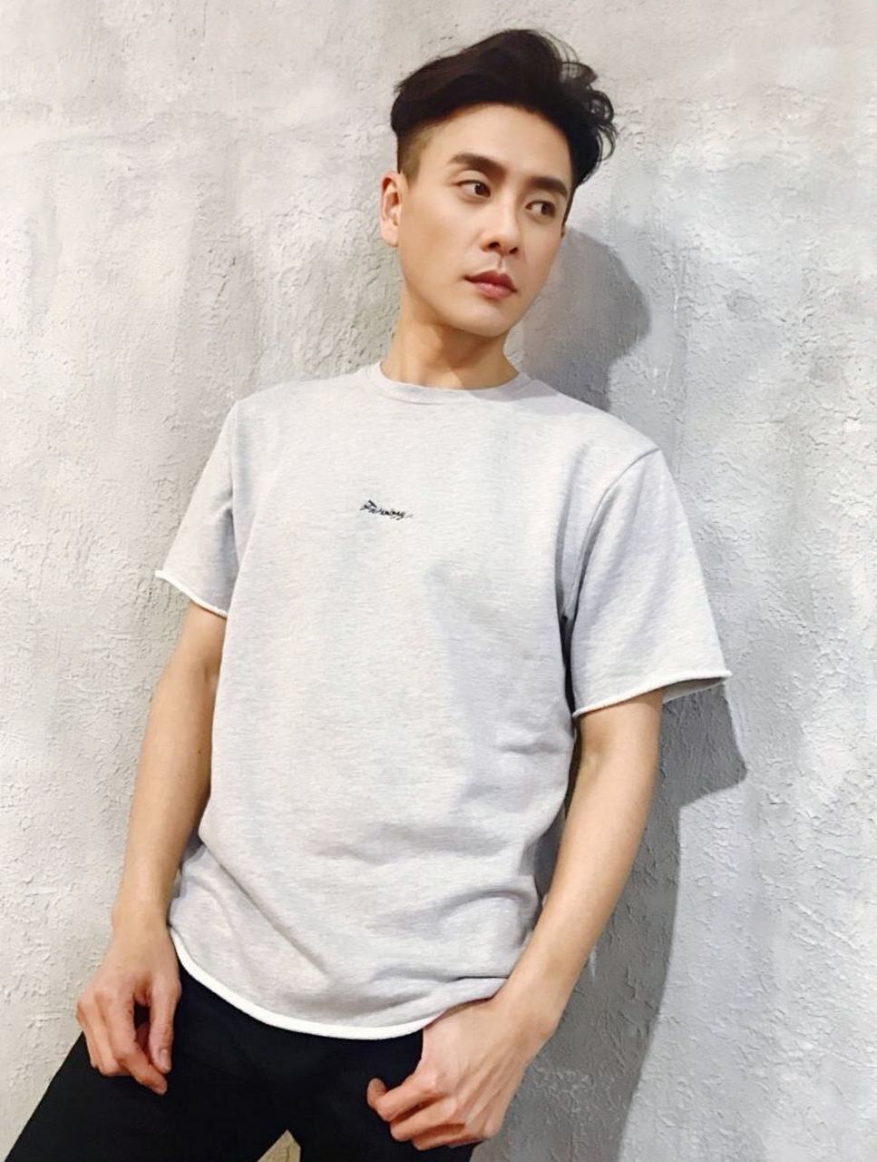 黄宗泽# 现在的男明星里,也就他能配得上"痞帅"二字!