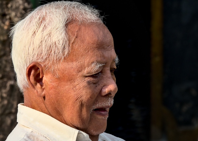 这样的人身体会更健康,白发男老年人图片白发老人老爷爷白毛老人白头