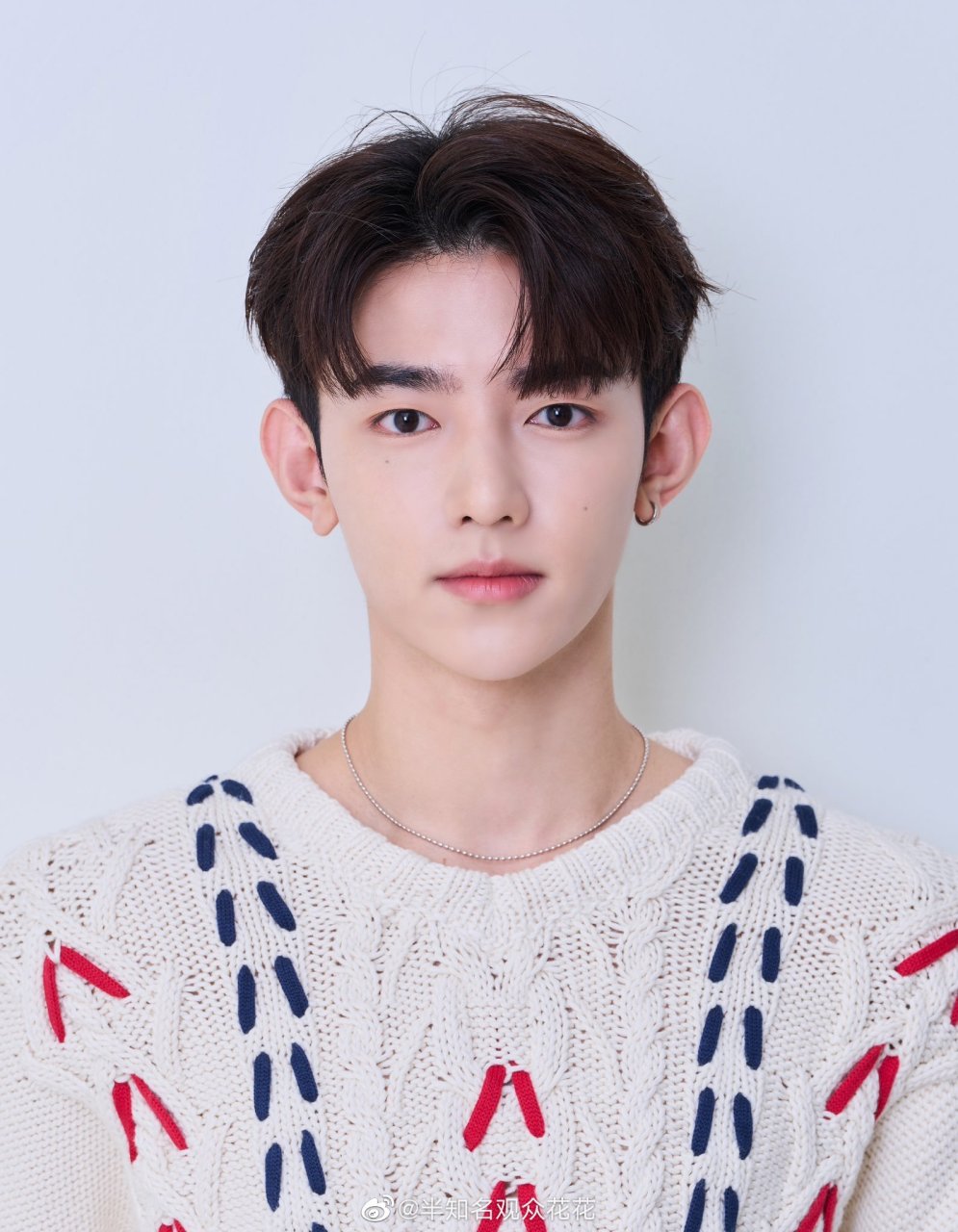 zb1全员证件照# 章昊|成韩彬|石马修|ricky|朴乾旭|金泰来|金奎彬