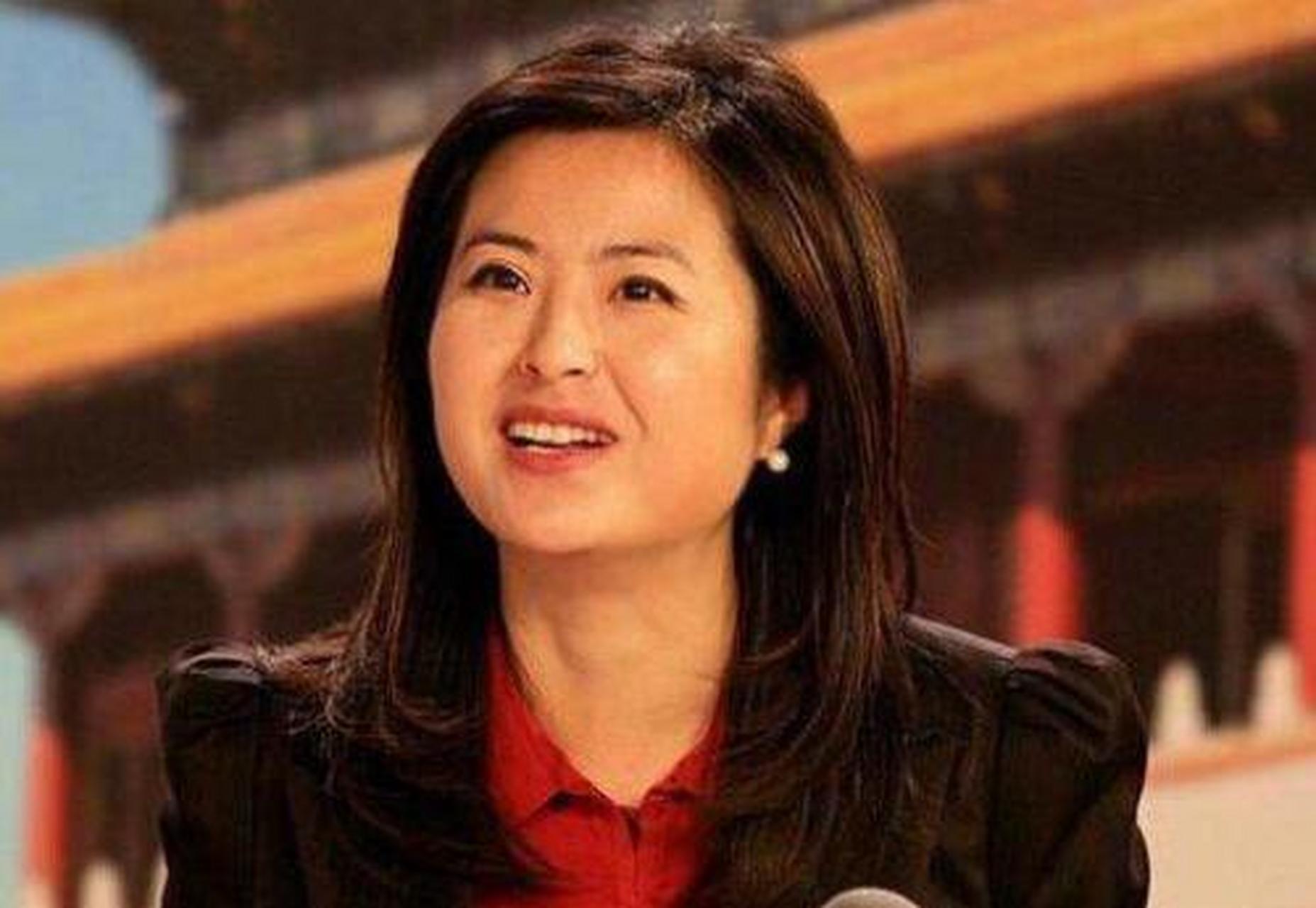 张泉灵从央视刚刚辞职不久,有一天她和儿子一起看一篇公众帐号推送