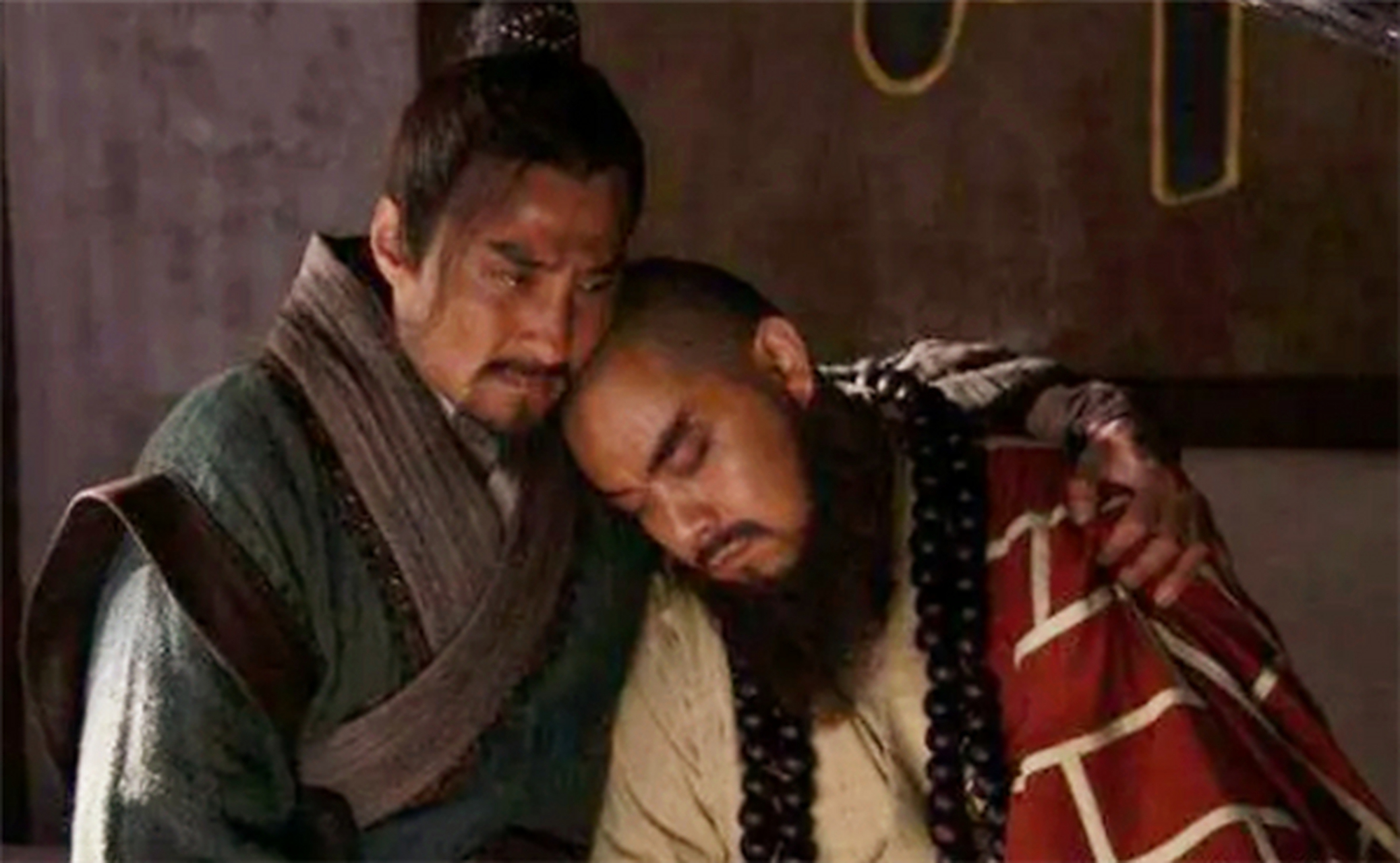 林冲和鲁智深是结拜兄弟,上梁山后二人却形同陌路,皆因出卖两字