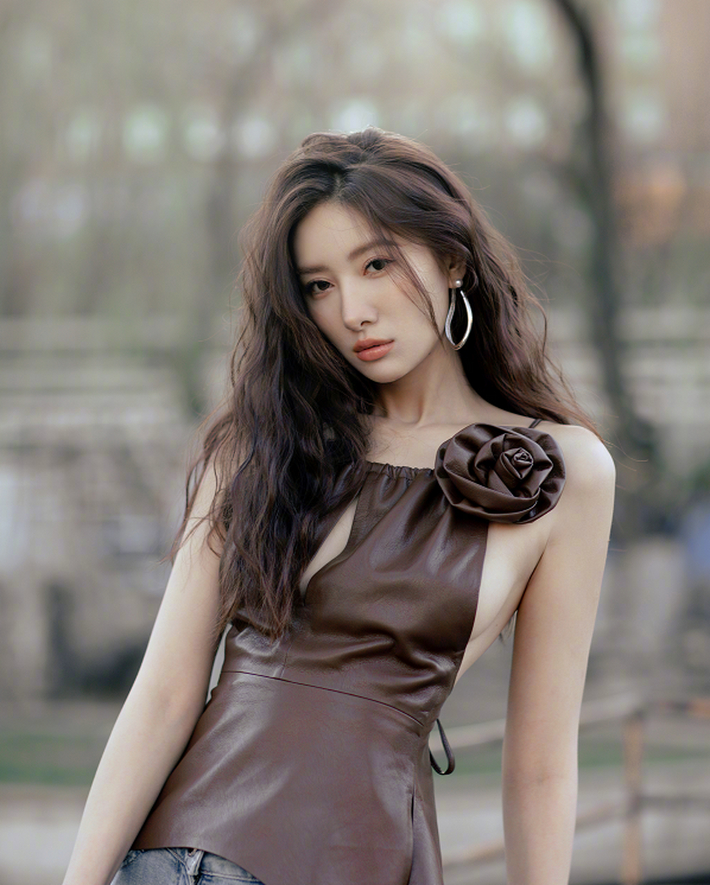 吴优的中秋美拉德美照,这风格很喜欢.