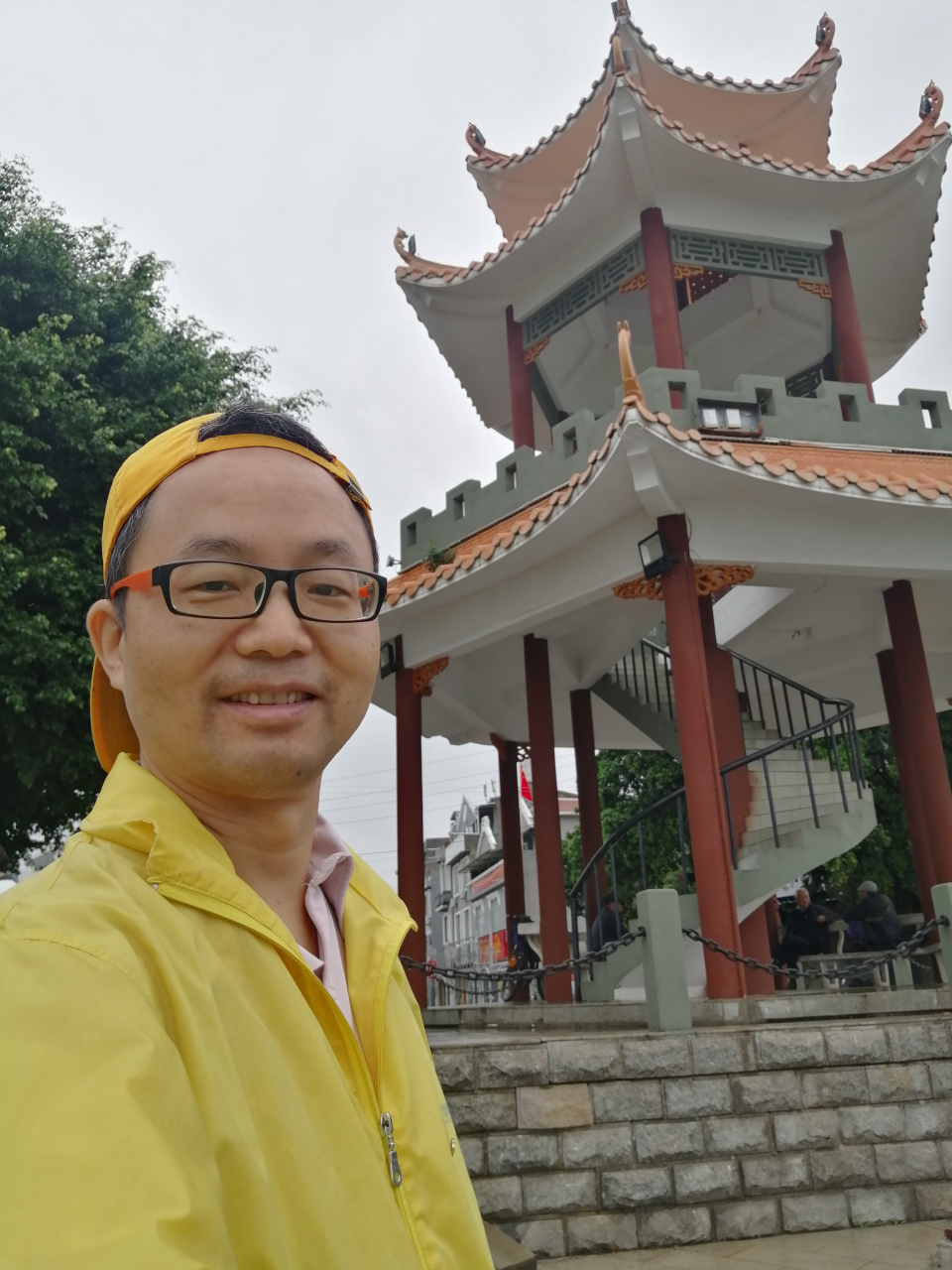 在红色革命旧址广西田东县平马镇二牙码头,有红军会师广场,还有红军亭