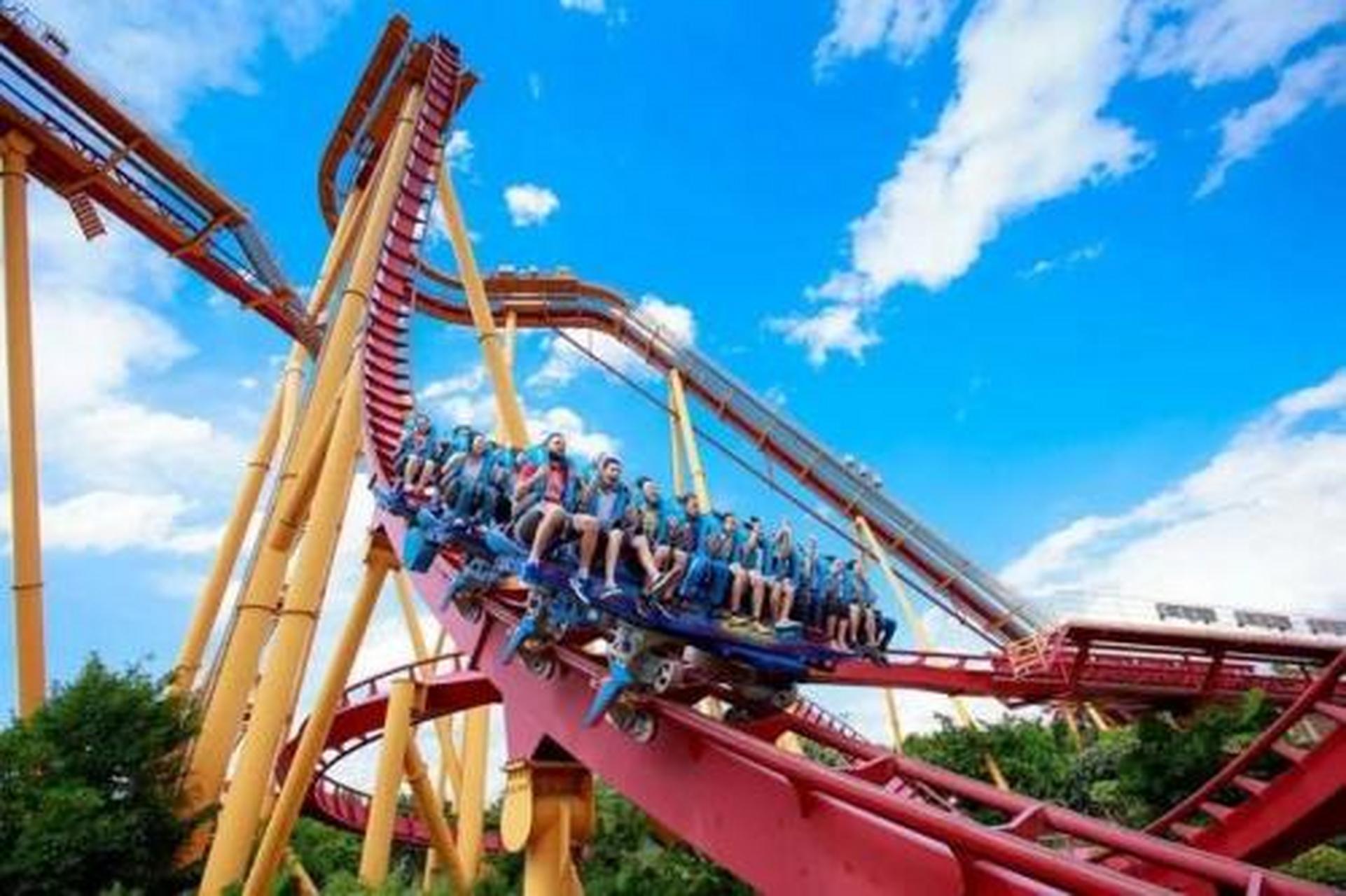 有一个地方,是很多来到广州的年轻人必去的打卡圣地,这里埋藏了许多人