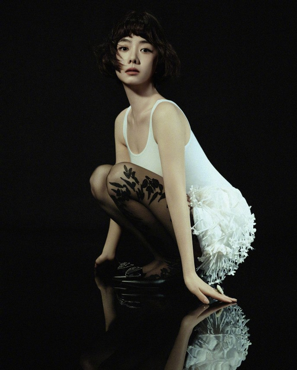 星闻#  谭松韵人间美体神颜~ 再看一眼就会爆炸!