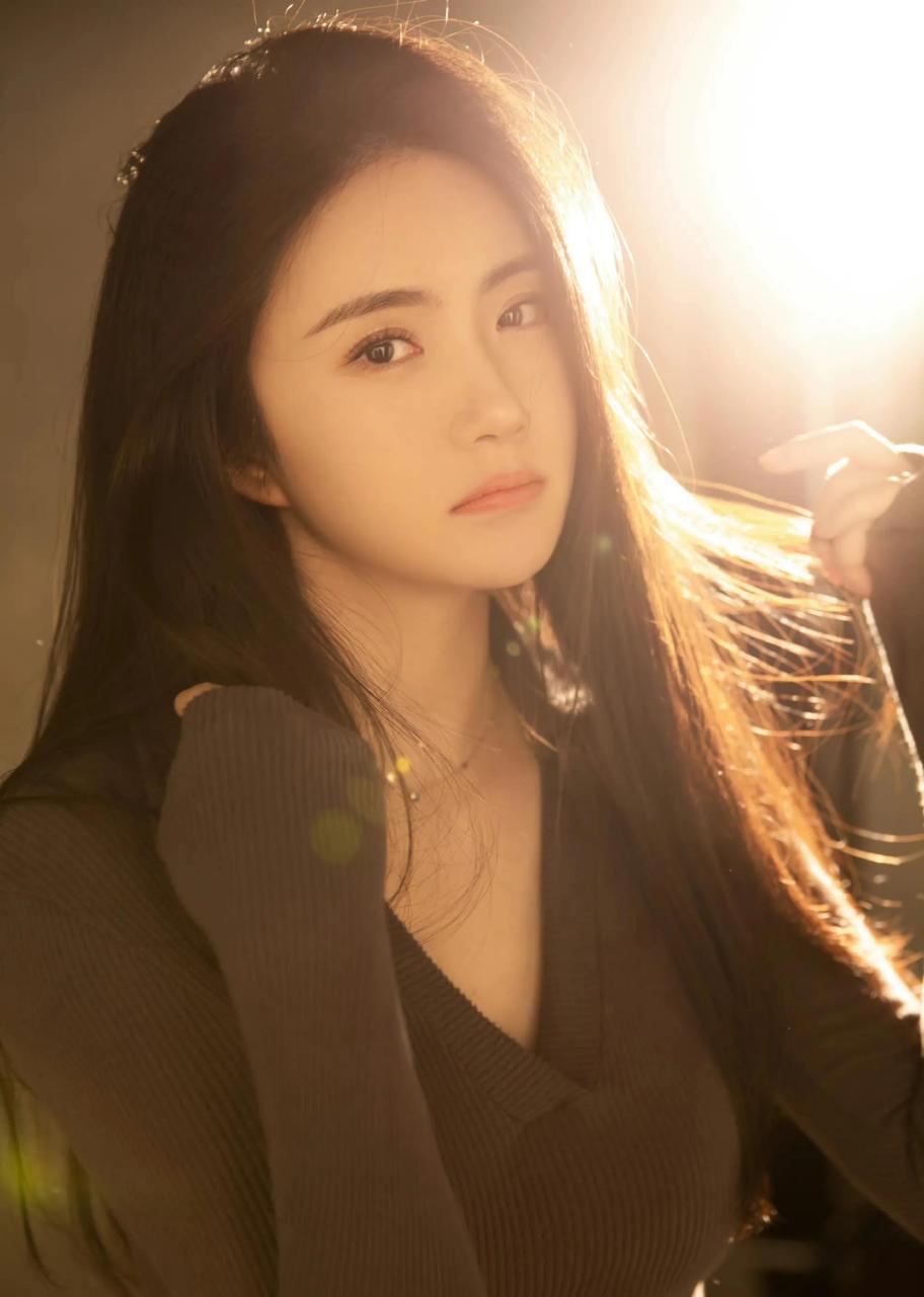 领动计划# 赵昕  cos界逆天级的美女,出生于北京市,毕业于中央戏剧