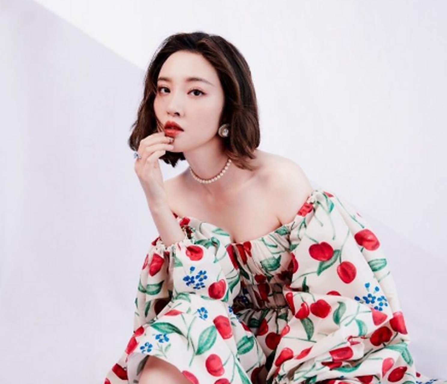 唐艺昕应该是最适合短发的女艺人了