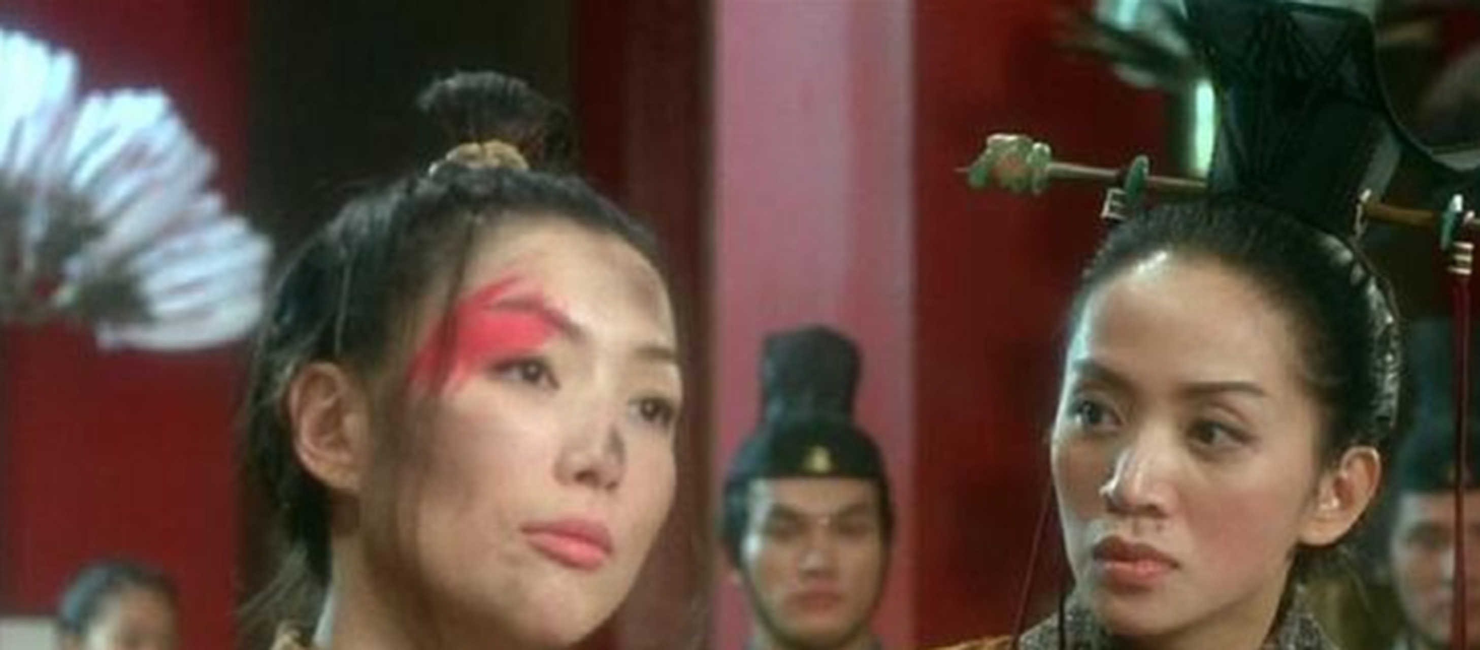 在一些古代典籍当中,也对嫫母的外形有过详细的描述,嫫母的身材不仅