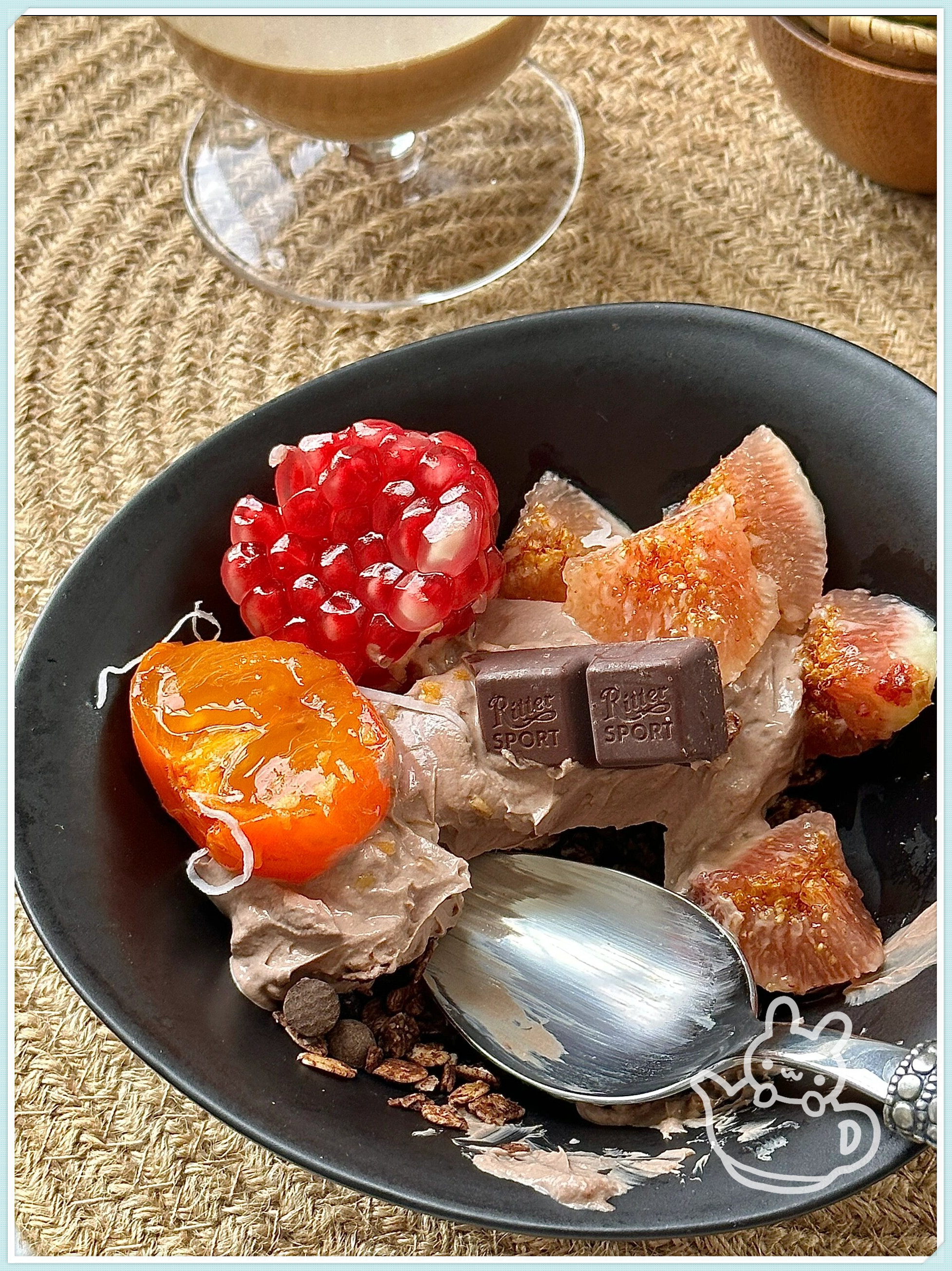 无花果酸奶碗注入季节水果的魔力