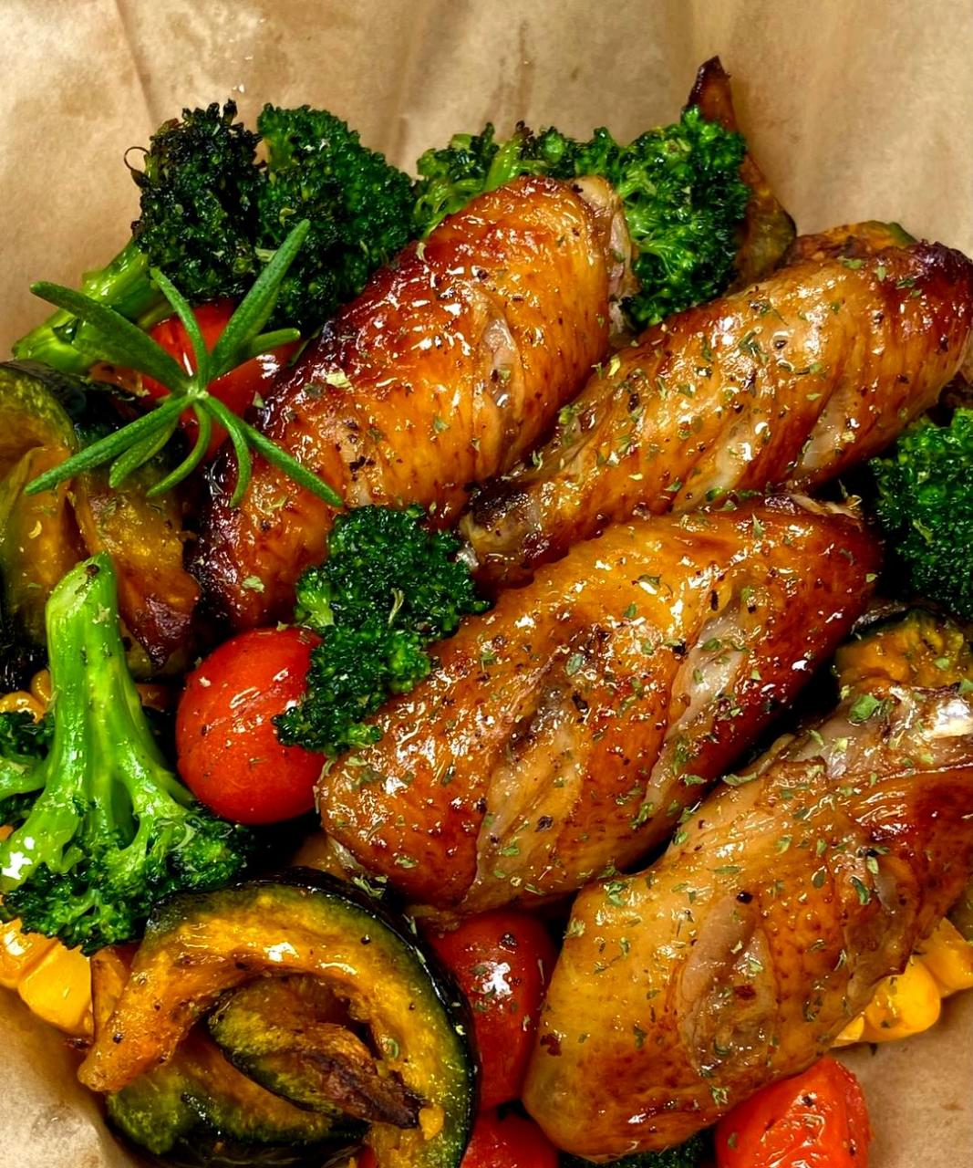 这道烤鸡翅时蔬拼盘真的超级好吃,我想告诉全世界!