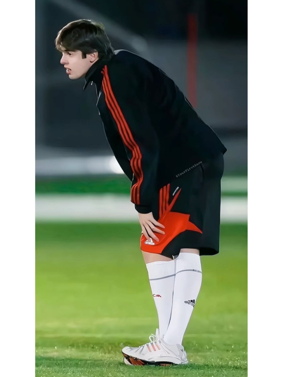 "圣西罗王子",这位曾经在球场上风度翩翩的追风少年