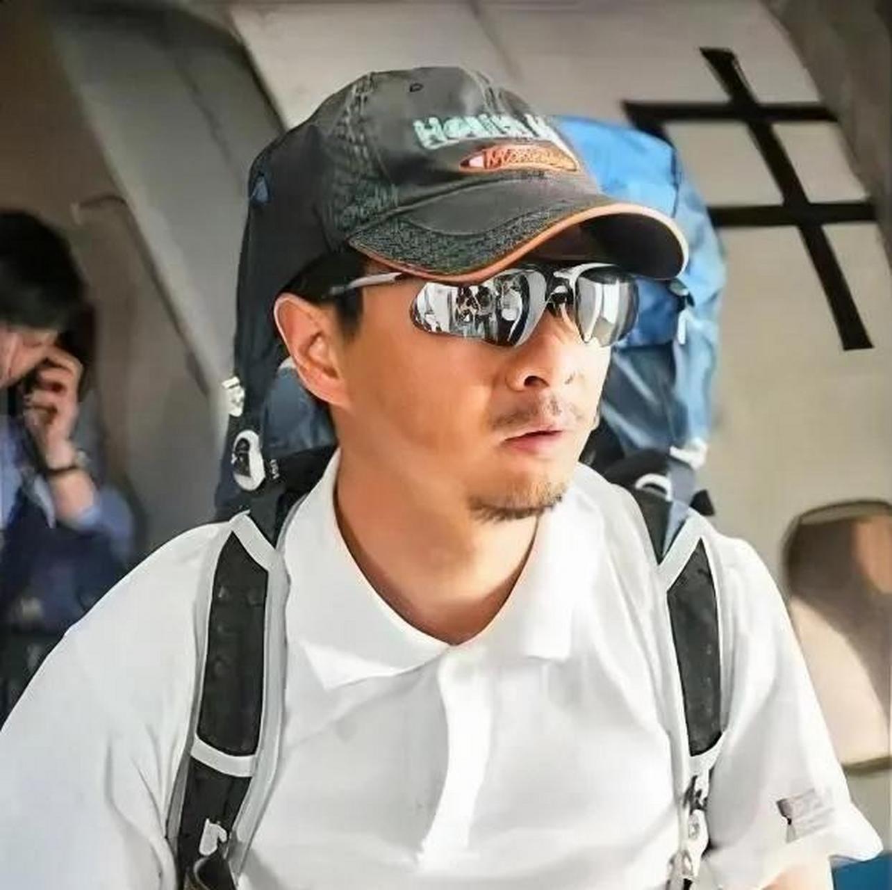 2013年,云南退伍军人张京川在攀登国外高峰过程中,遭遇恐怖分子袭击